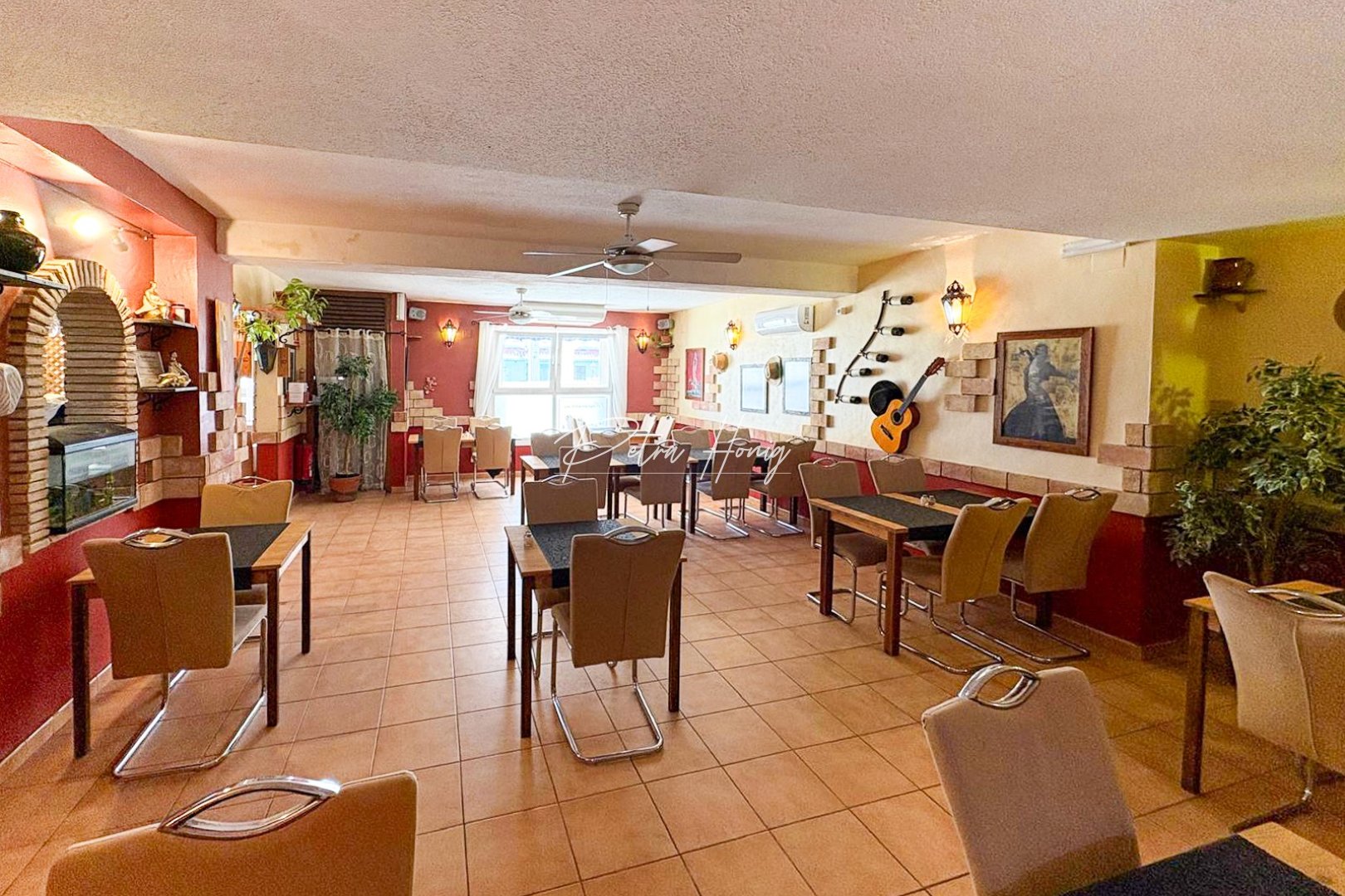 Reventa - Commercial - Torrevieja - La Veleta