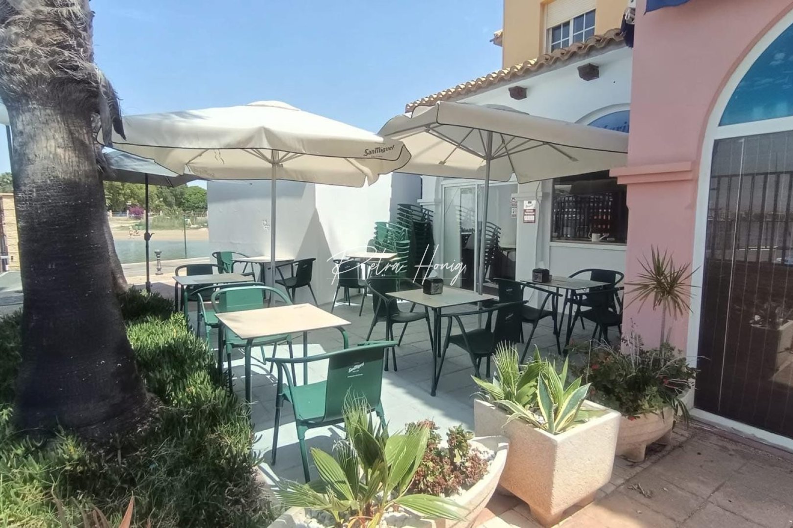 Reventa - Commercial - Torrevieja - Puerto