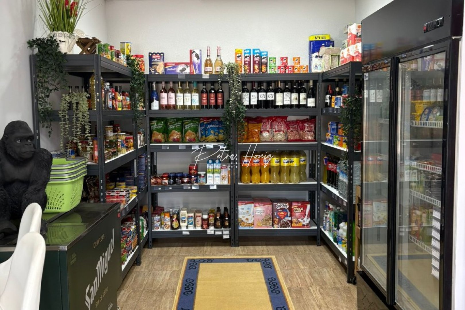 Reventa - Commercial - Torrevieja - Puerto