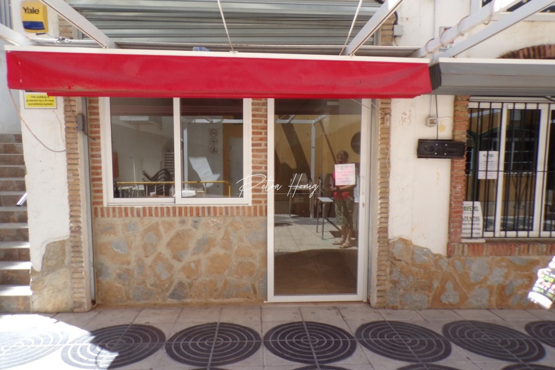Reventa - Commercial - Villamartin