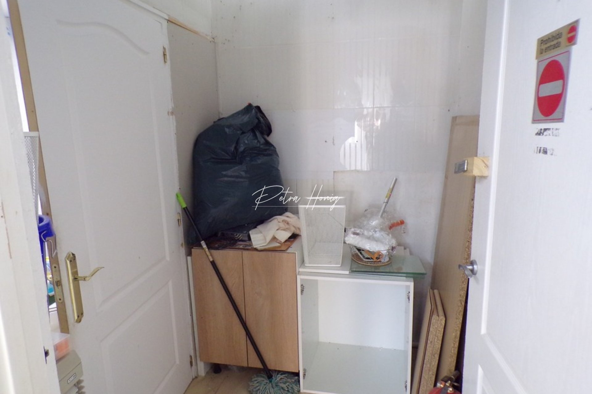 Reventa - Commercial - Villamartin