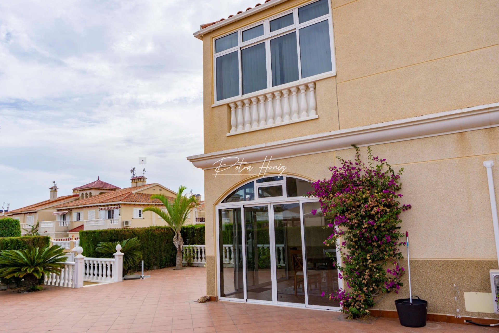 Reventa - Pareada - Playa Flamenca - Zeniamar