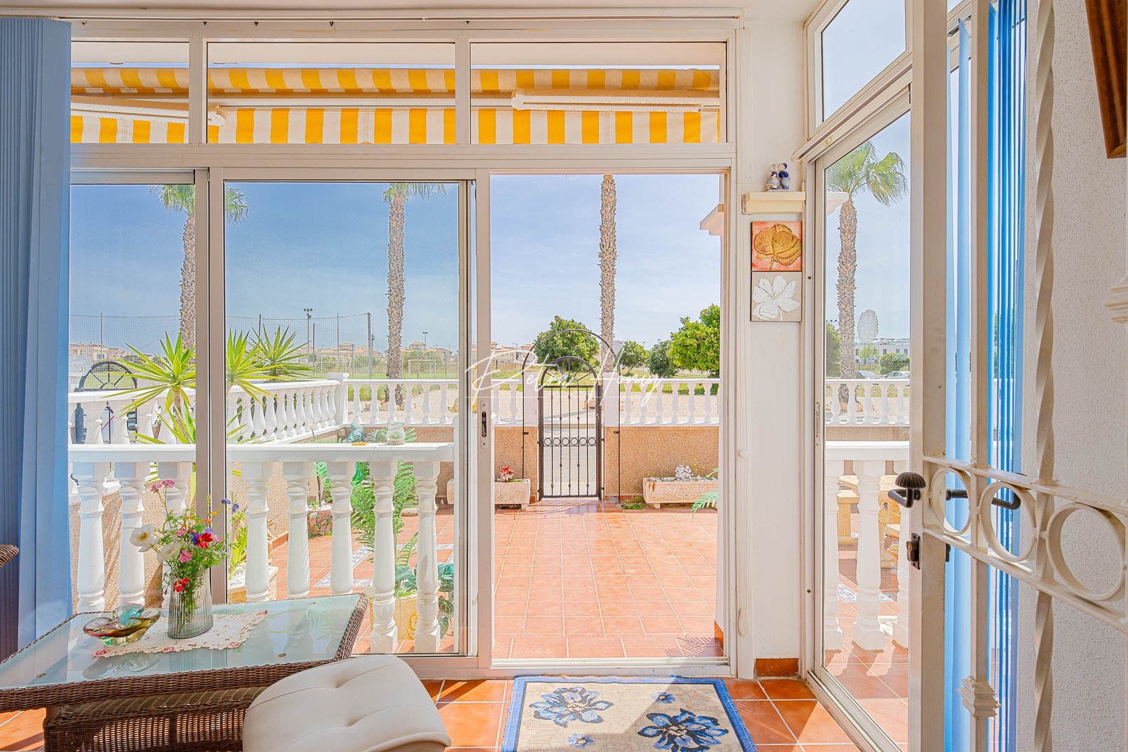 Reventa - Pareada - Torrevieja - Punta Prima