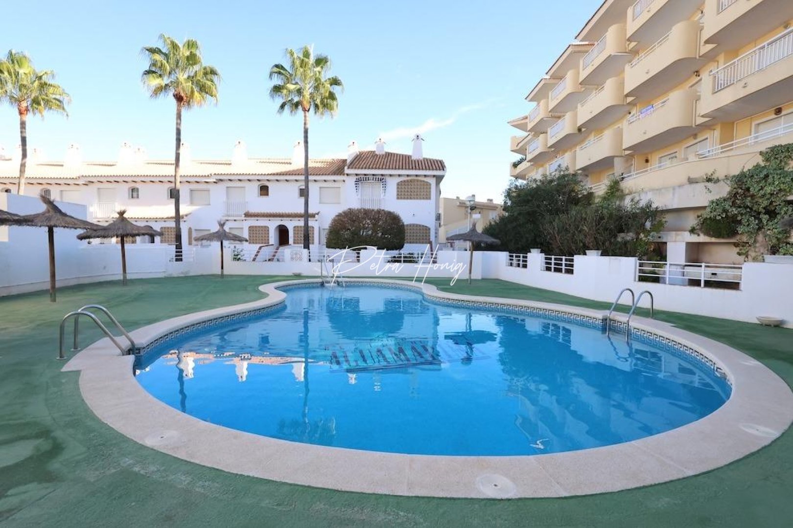 Sale - Bungalow - Orihuela Costa - Campoamor