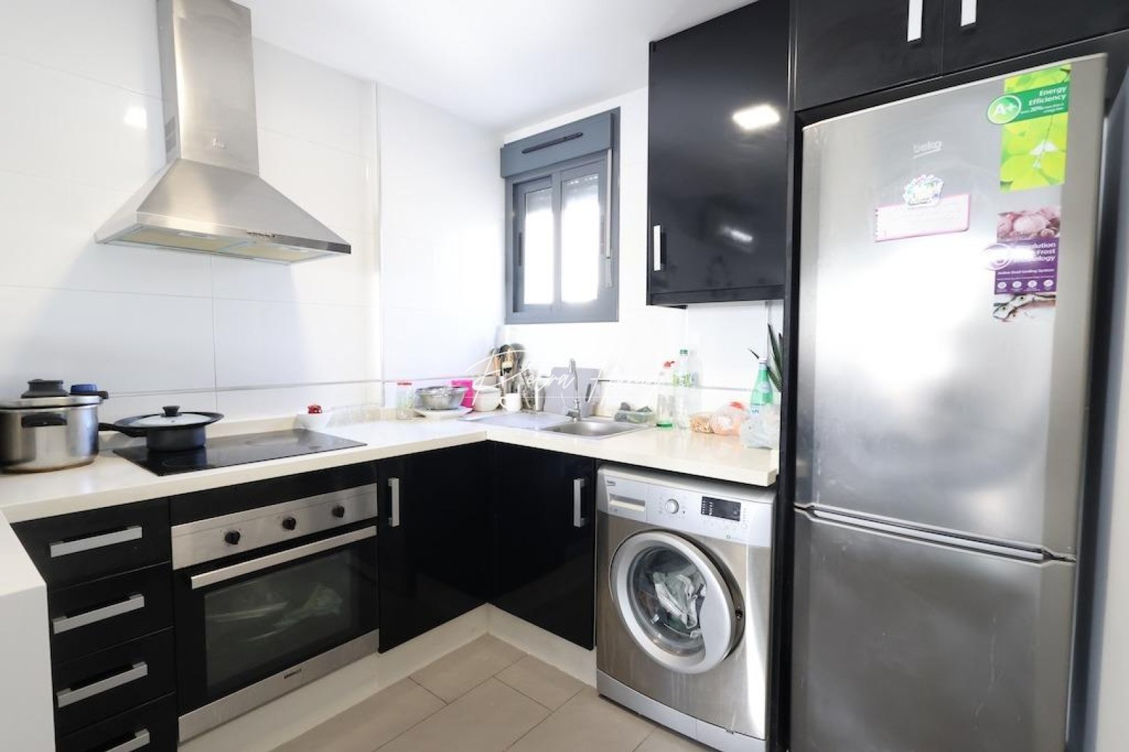 Sale - Bungalow - Orihuela Costa - La Zenia