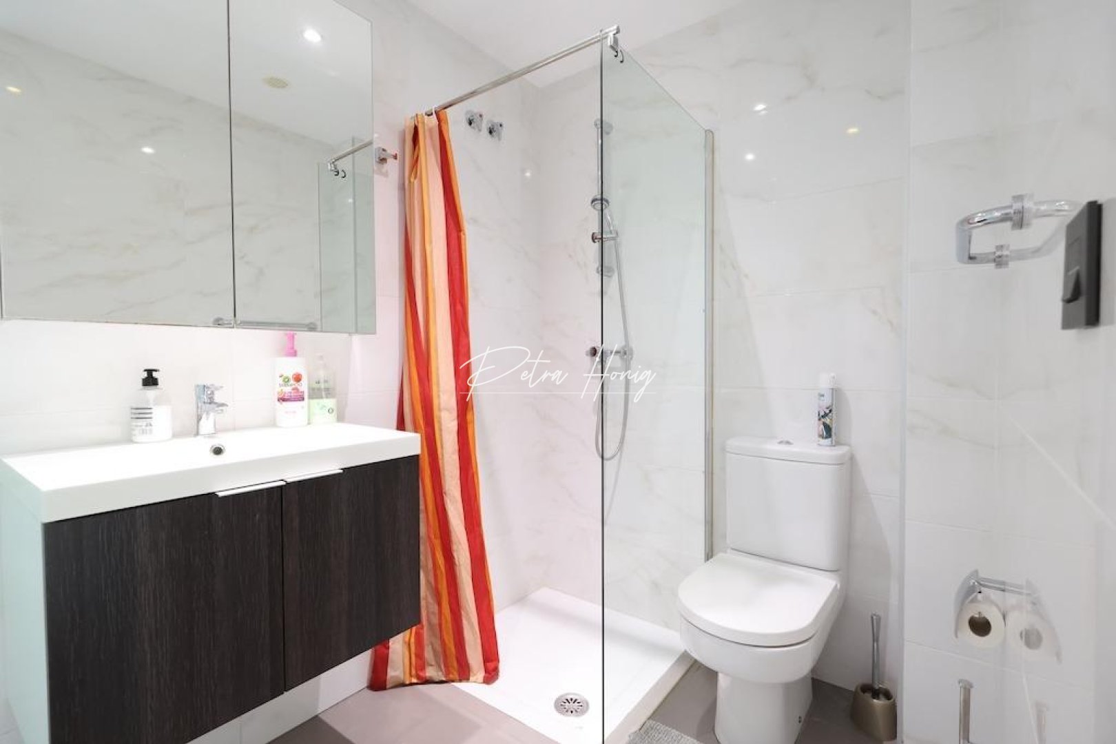 Sale - Bungalow - Orihuela Costa - La Zenia