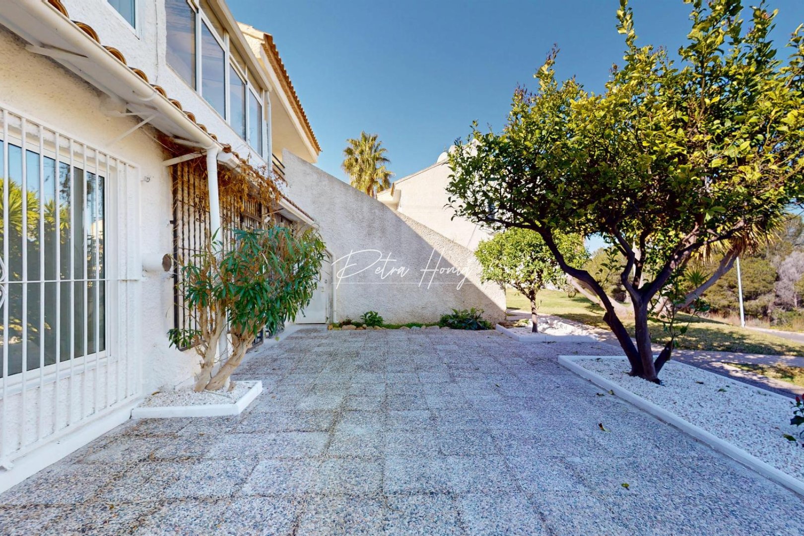 Sale - Bungalow - Orihuela Costa - Villamartin