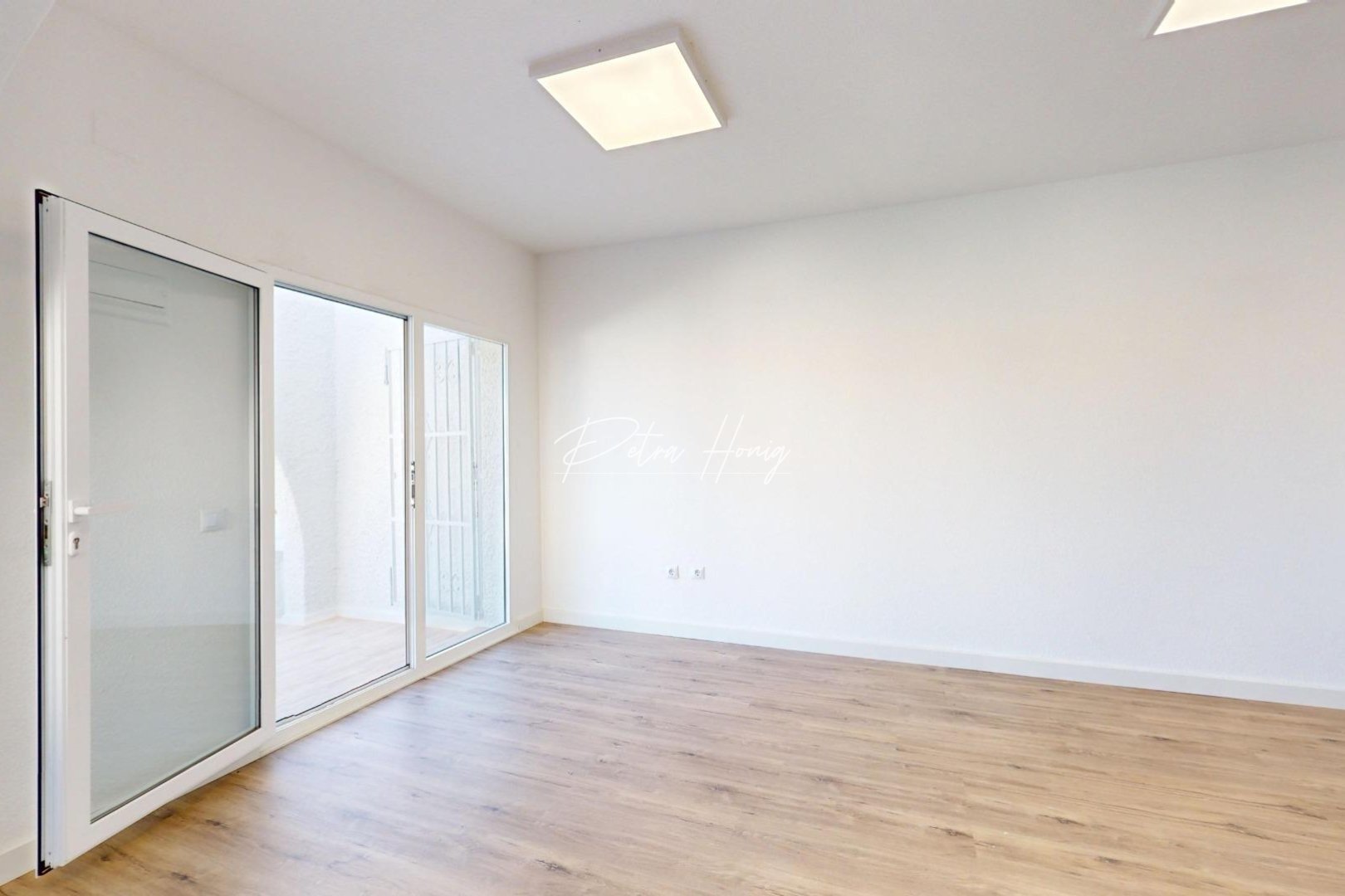 Sale - Bungalow - San Miguel de Salinas - BLUE LAGOON