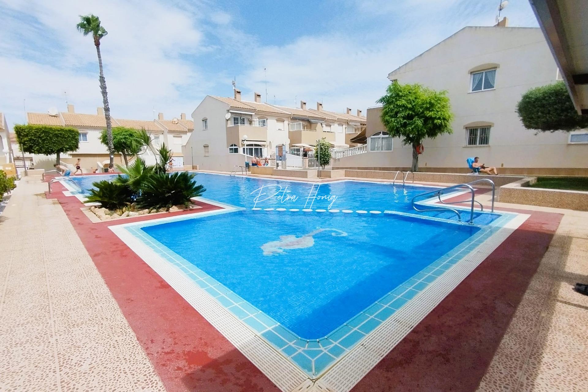 Sale - Bungalow - Torrevieja - Aguas Nuevas