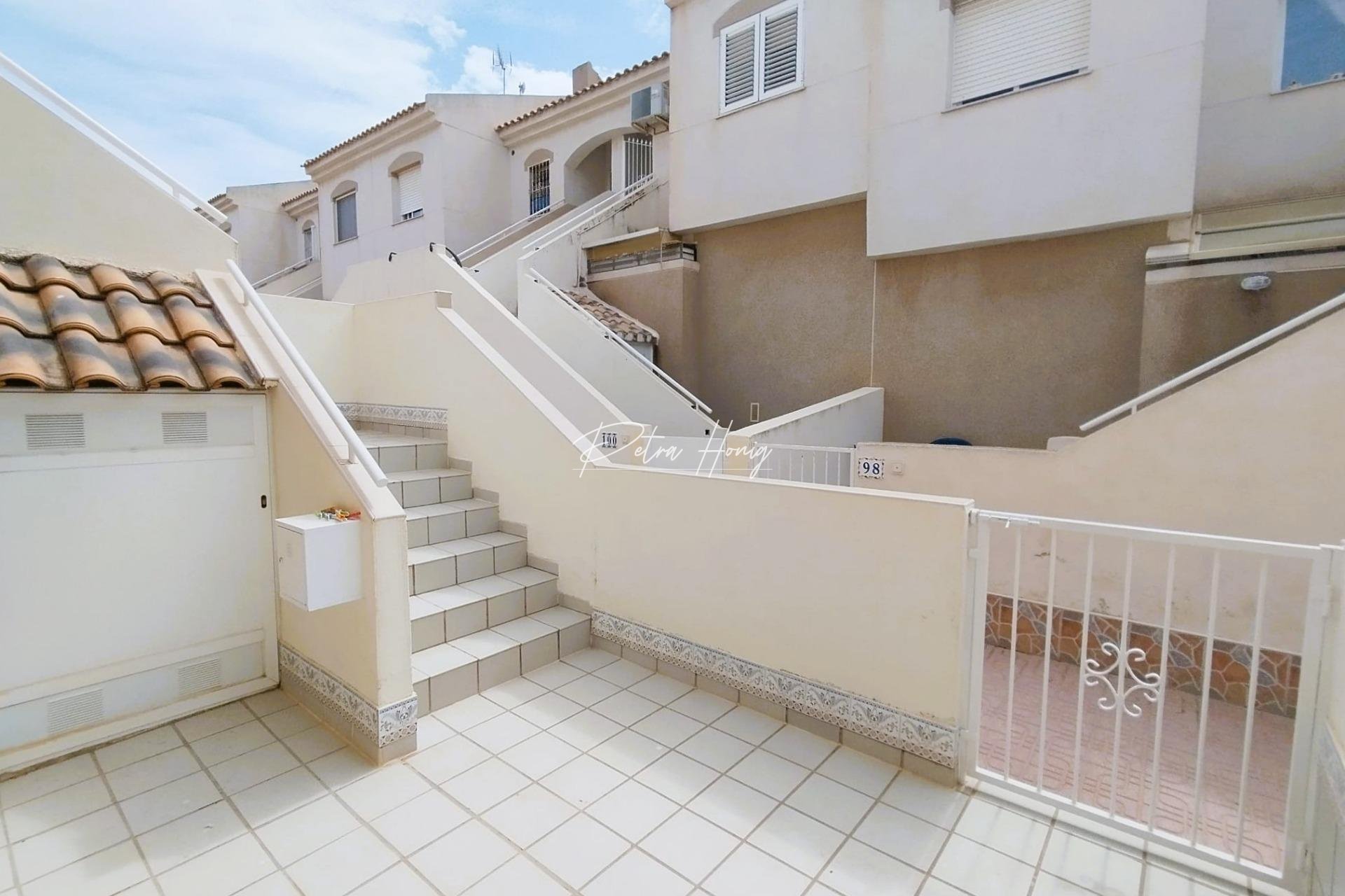 Sale - Bungalow - Torrevieja - Aguas Nuevas