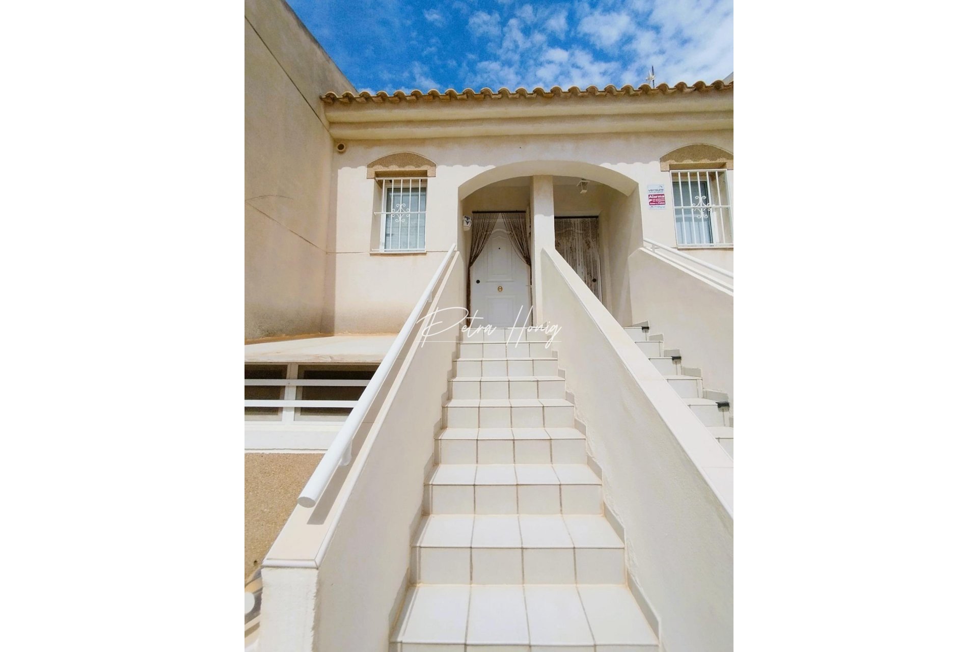 Sale - Bungalow - Torrevieja - Aguas Nuevas