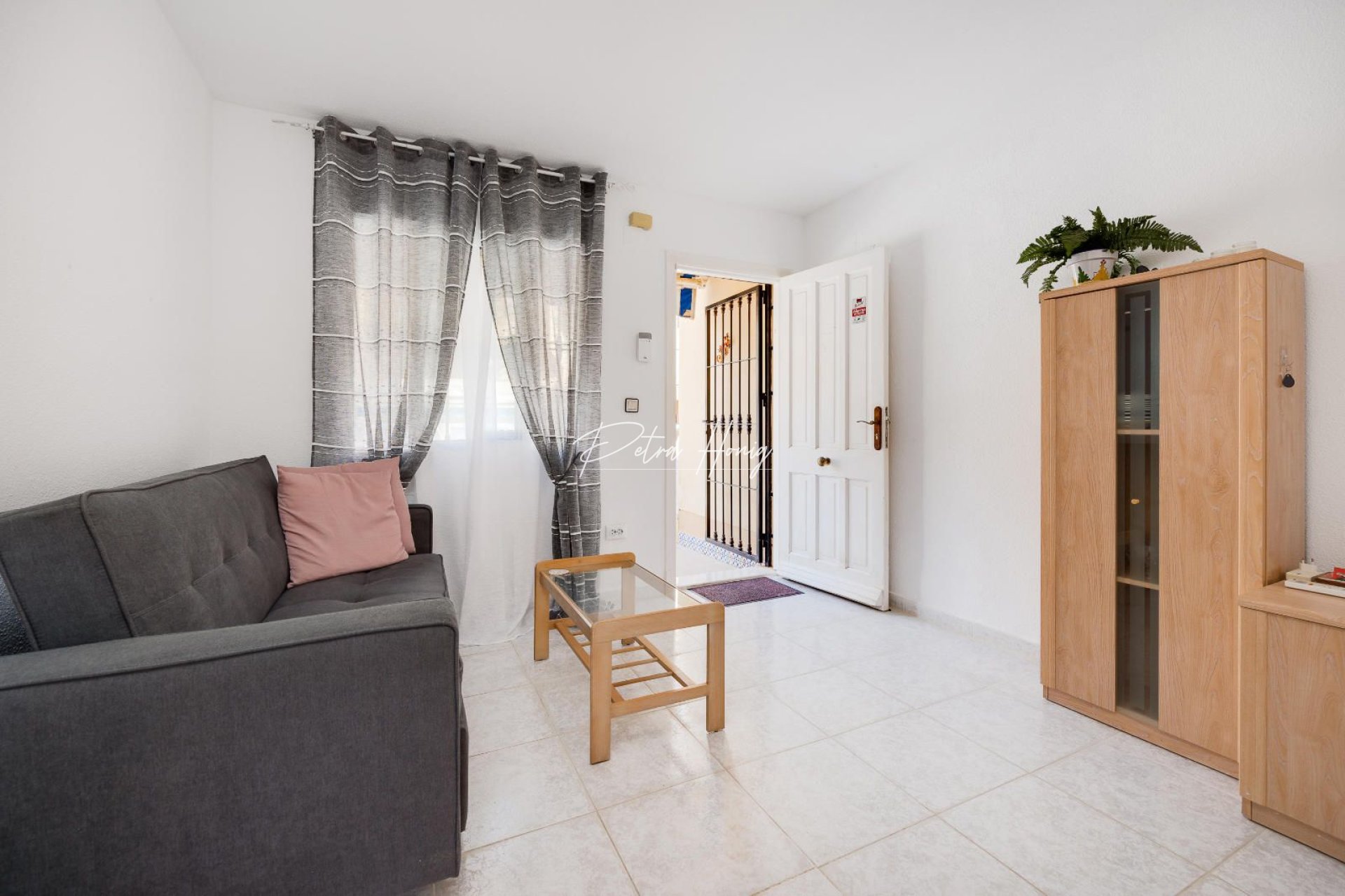 Sale - Bungalow - Torrevieja - El Chaparral