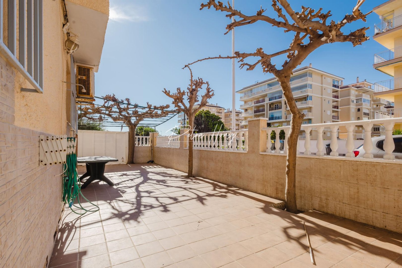 Sale - Bungalow - Torrevieja - PLAYA DE LA MATA