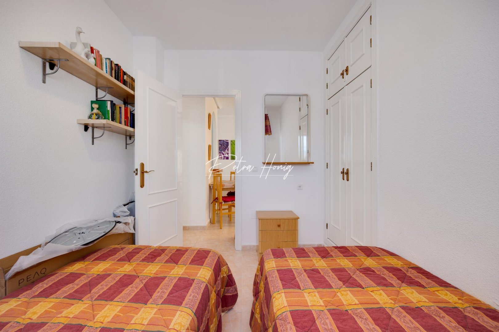 Sale - Bungalow - Torrevieja - Playa De Los Náufragos