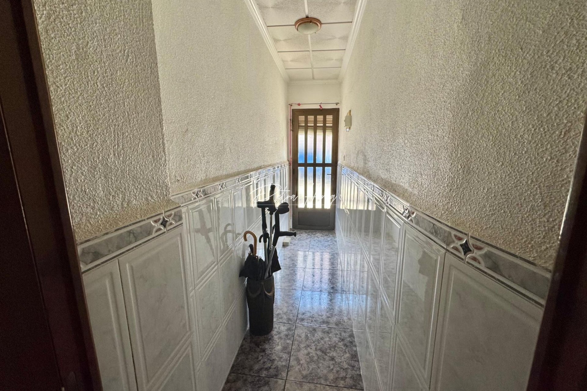 Sale - Casa - Benejuzar