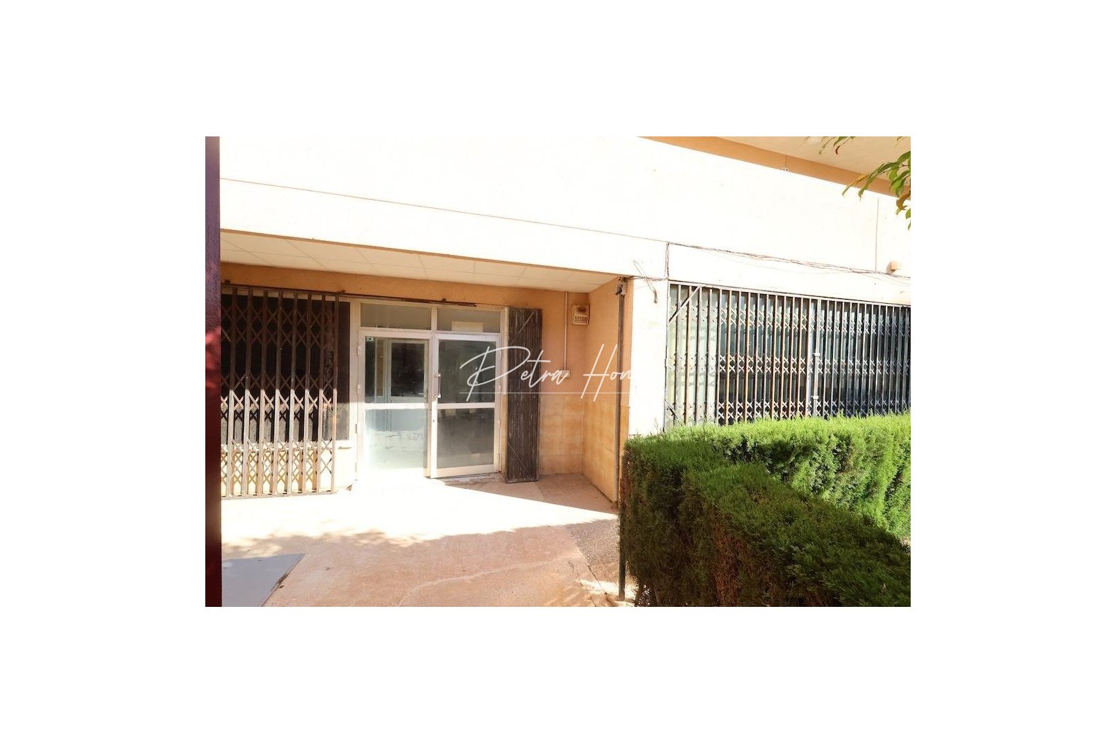 Sale - Commercial - Orihuela Costa - La Zenia