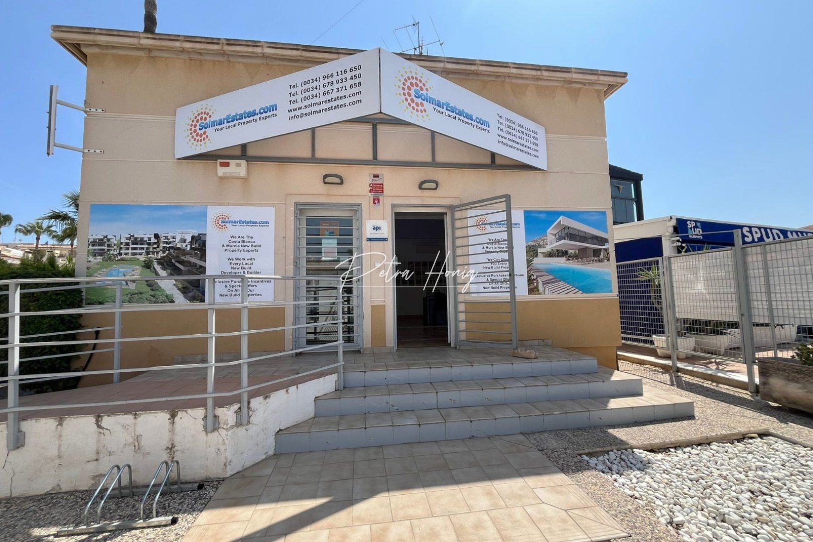 Sale - Commercial - Orihuela Costa - Playa Flamenca