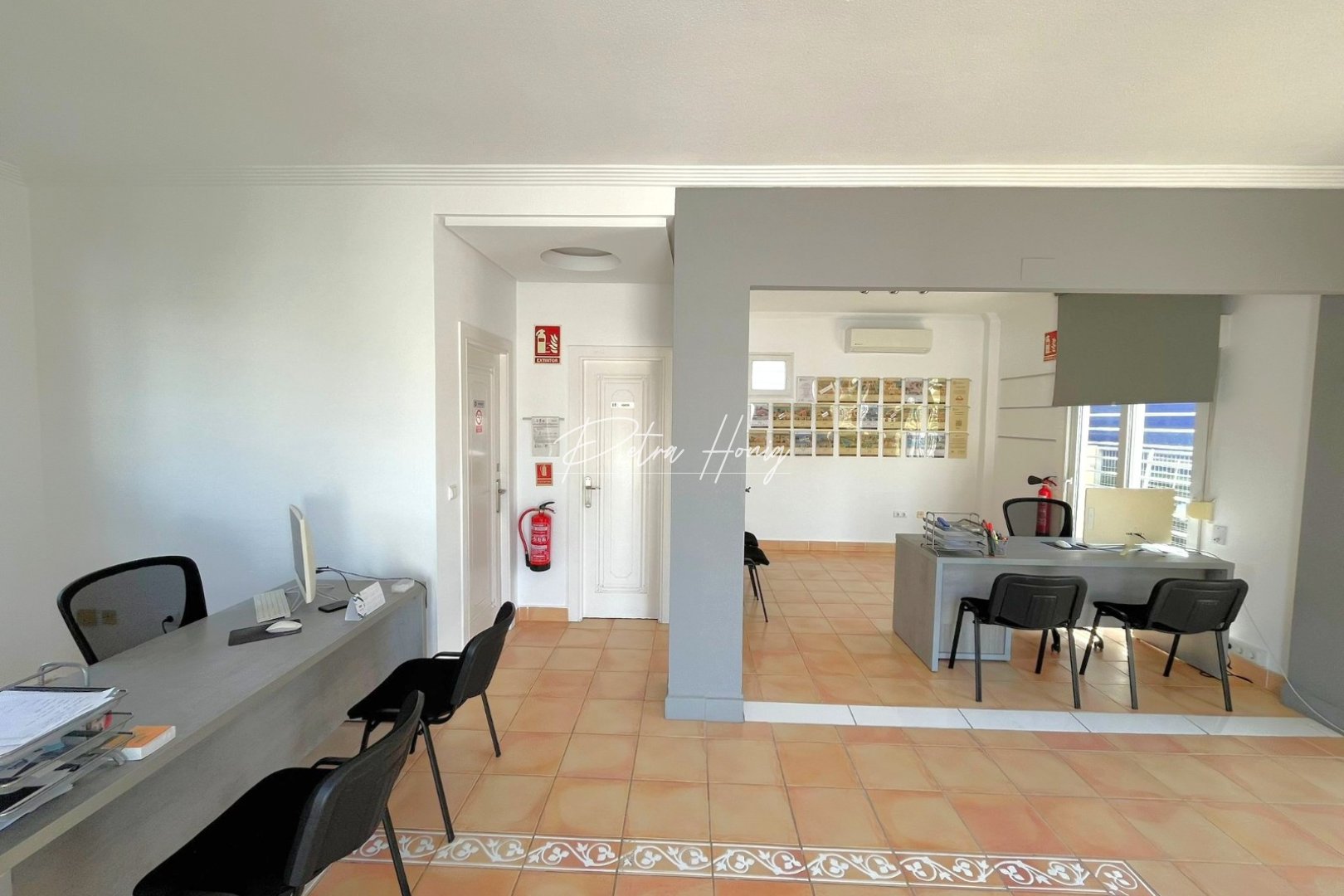 Sale - Commercial - Orihuela Costa - Playa Flamenca