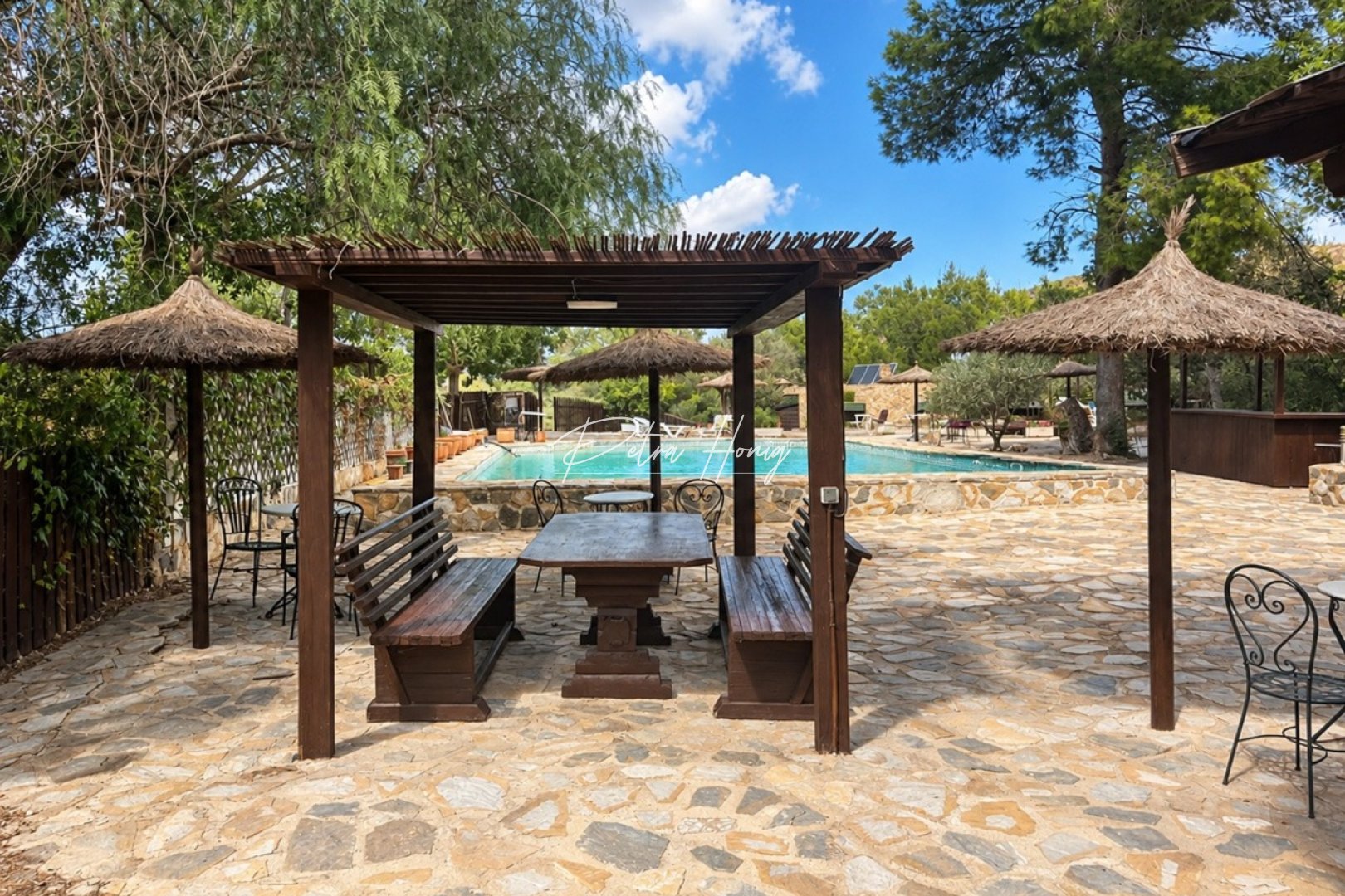 Sale - Finca - Other areas - Gea Y Truyols