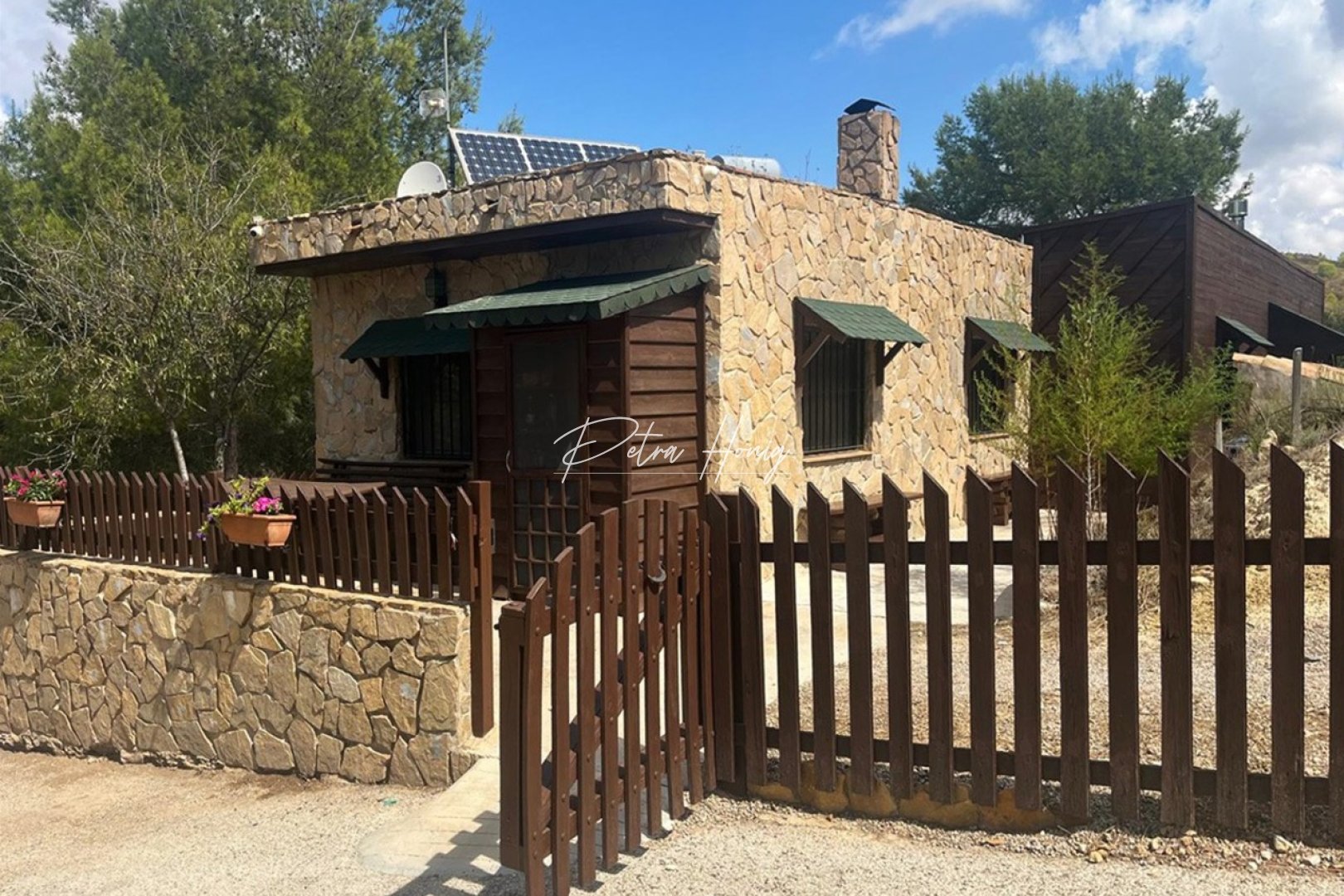 Sale - Finca - Other areas - Gea Y Truyols