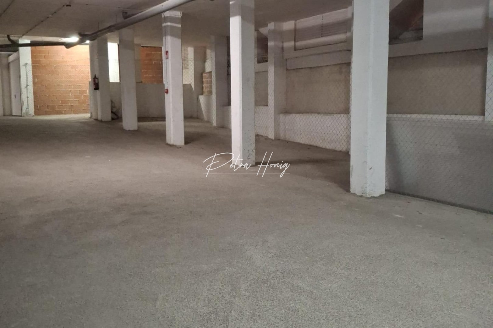 Sale - Гараж - Orihuela Costa - Los Almendros-La Florida