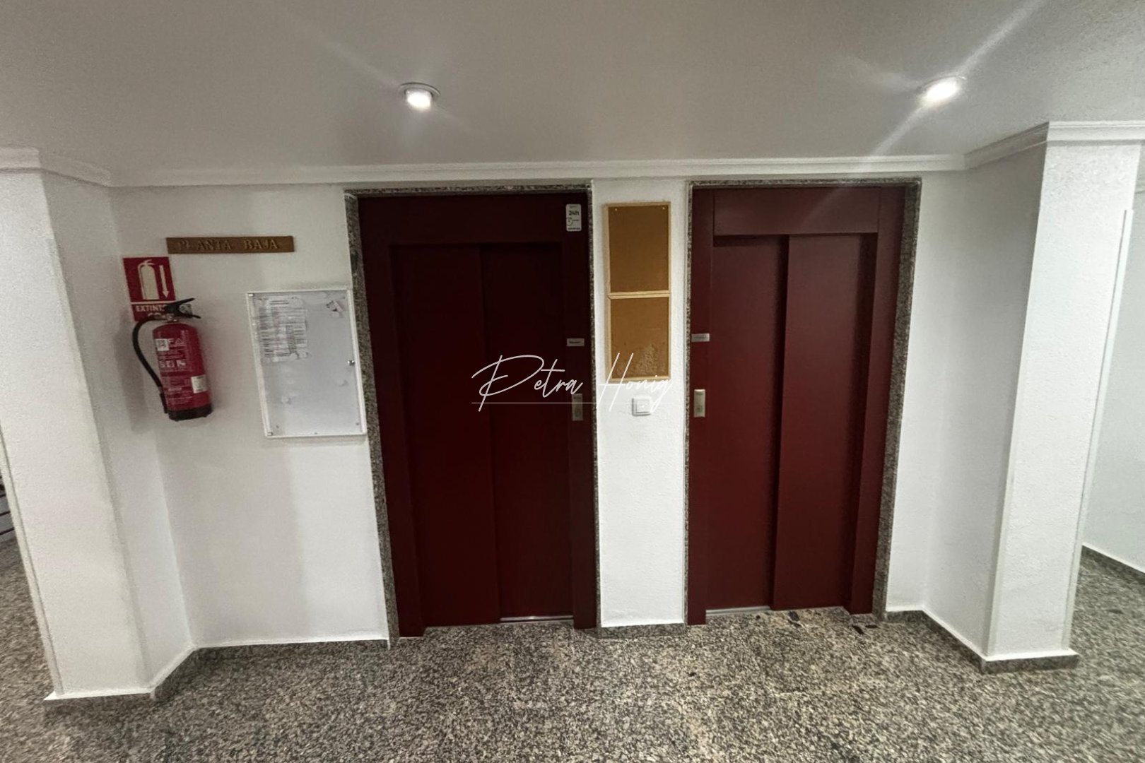 Sale -  квартира - Guardamar del Segura