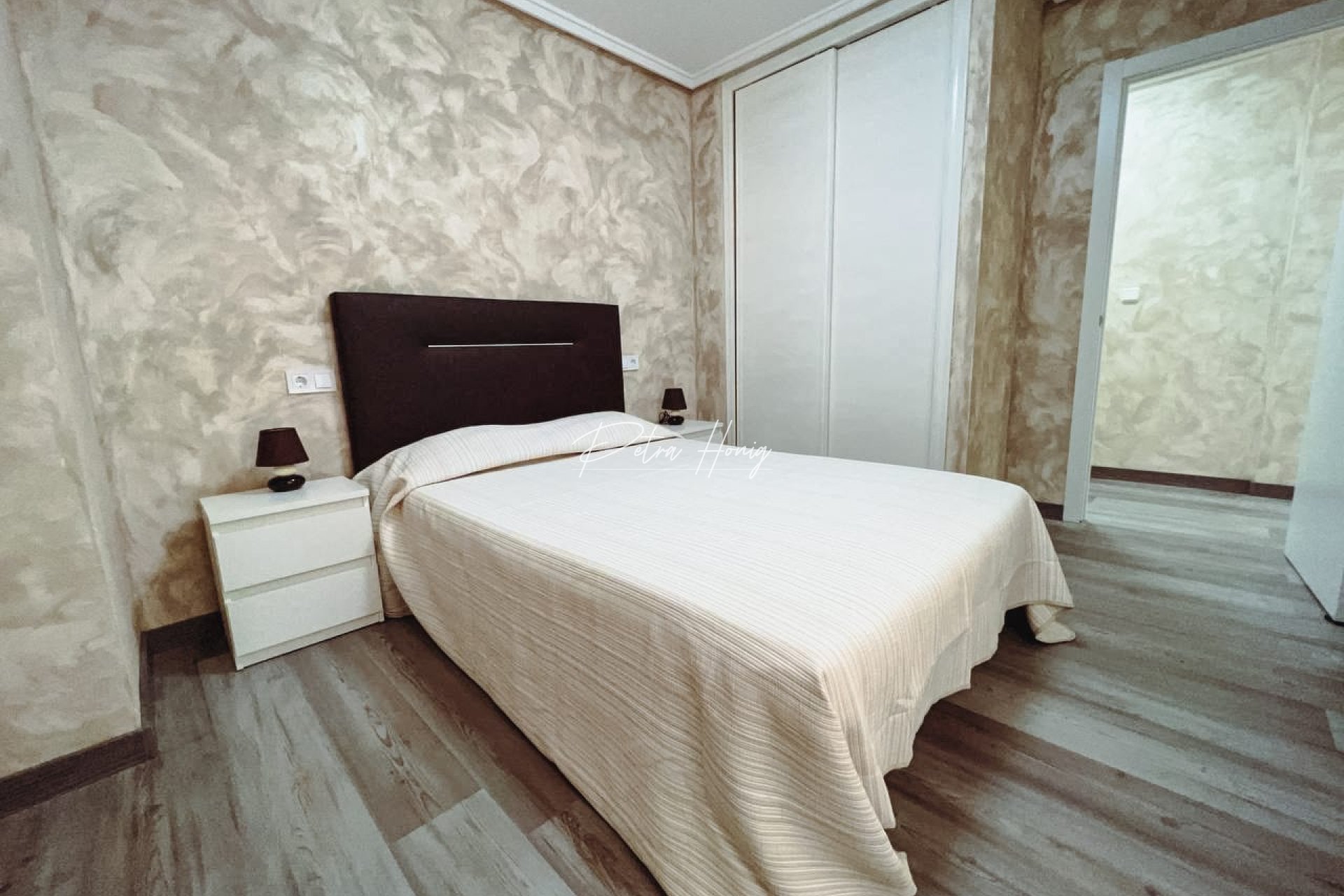 Sale -  квартира - Guardamar del Segura