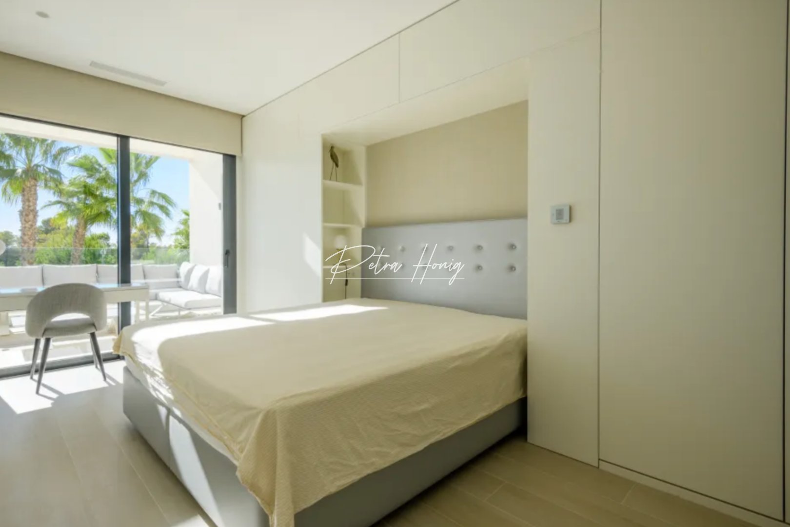 Sale -  квартира - Las Colinas - Las Colinas Golf Resort