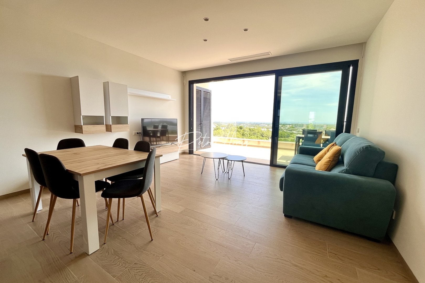 Sale -  квартира - Las Colinas - Las Colinas Golf