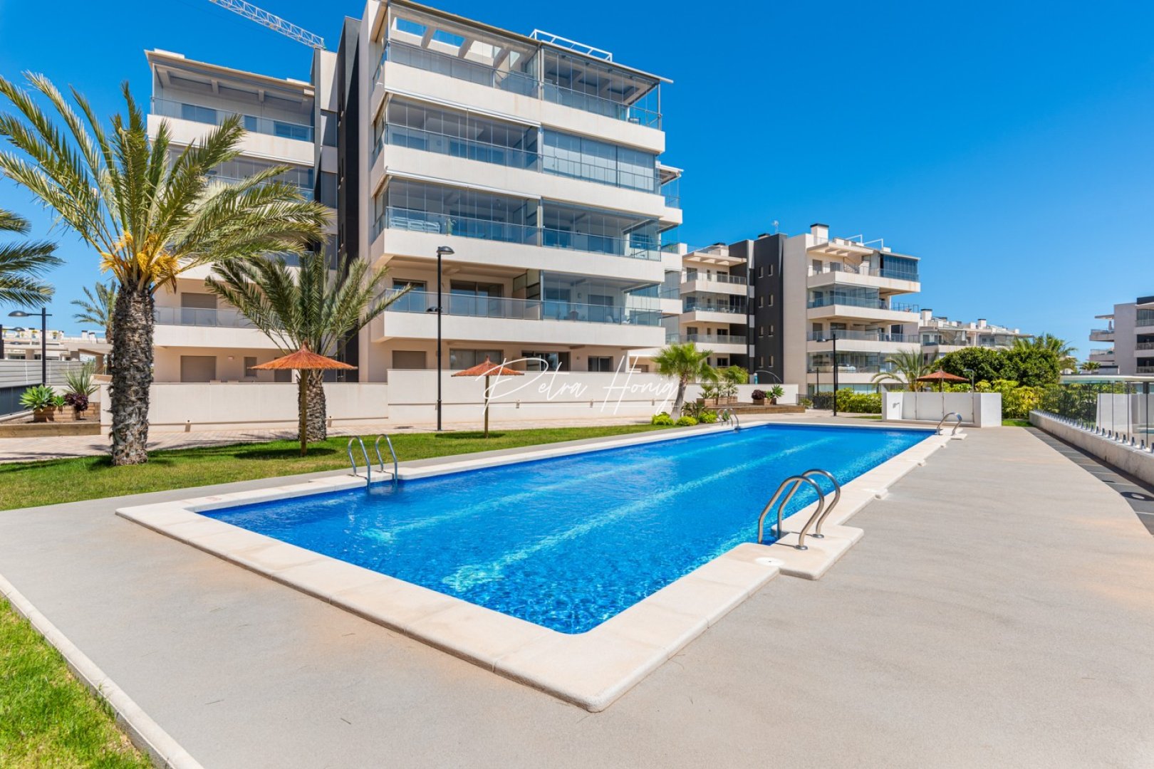 Sale -  квартира - Orihuela Costa - Los Dolses
