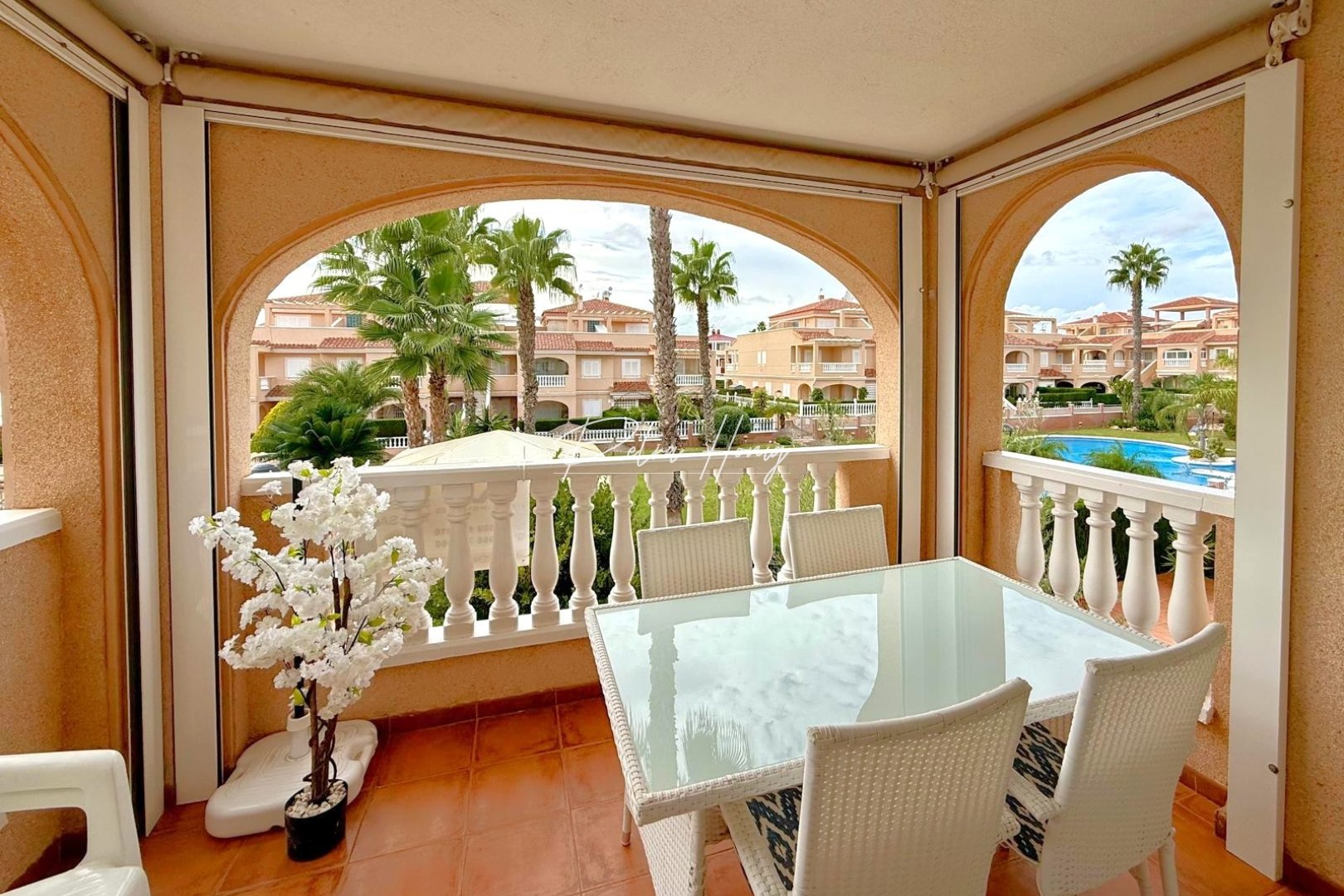 Sale -  квартира - Orihuela Costa - Playa Flamenca