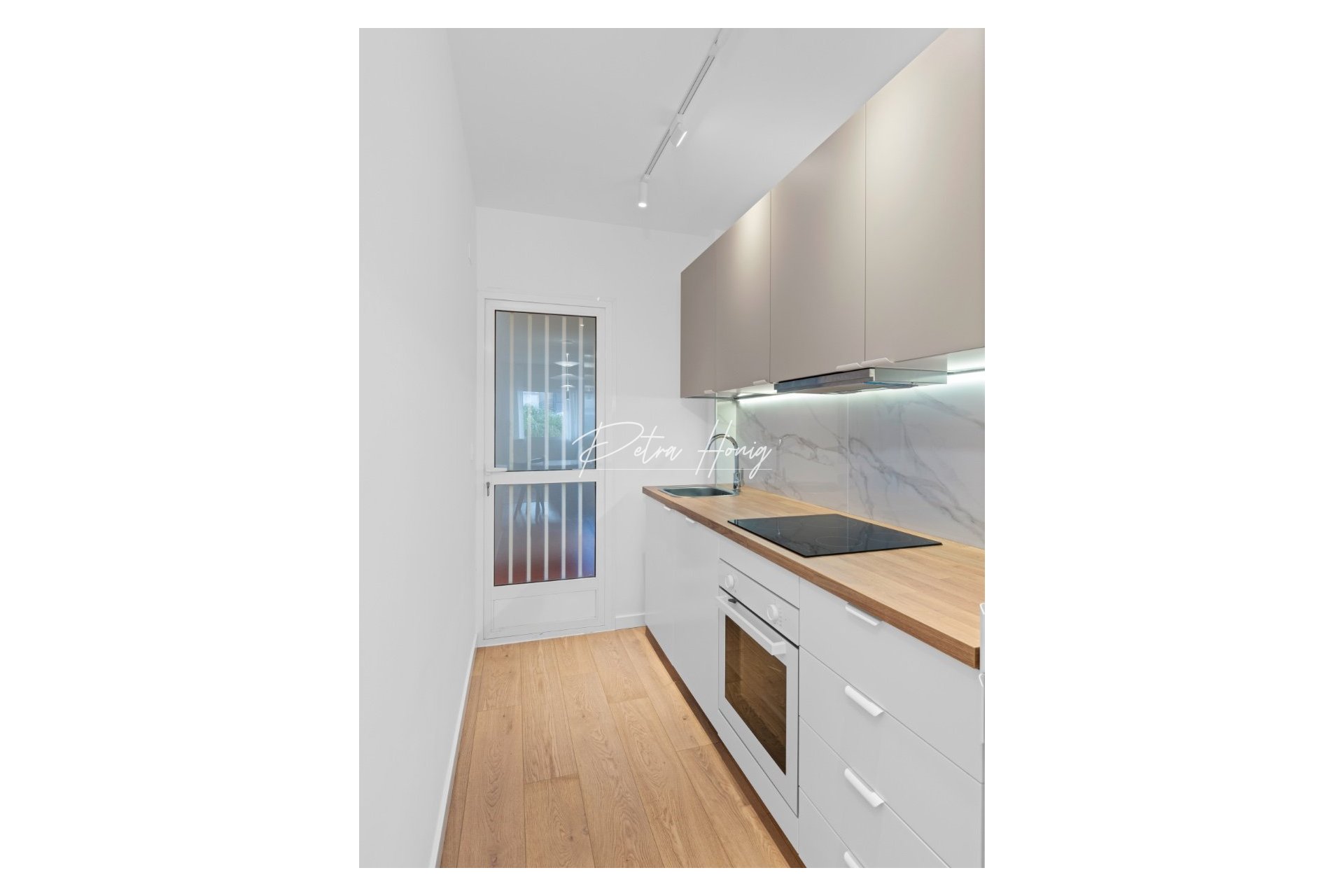 Sale -  квартира - Orihuela Costa - Punta Prima