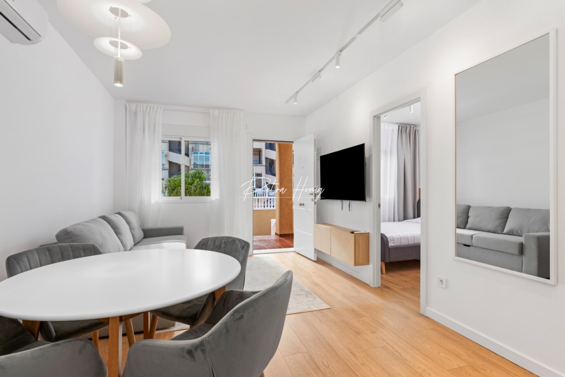 Sale -  квартира - Orihuela Costa - Punta Prima
