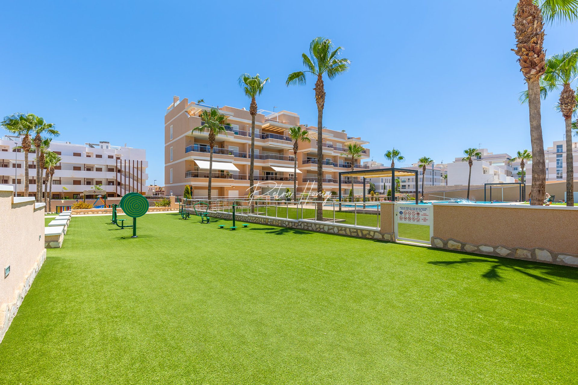 Sale -  квартира - Orihuela Costa - Villamartin