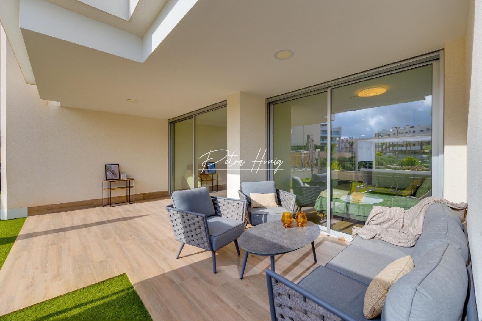 Sale -  квартира - Orihuela Costa - Villamartin