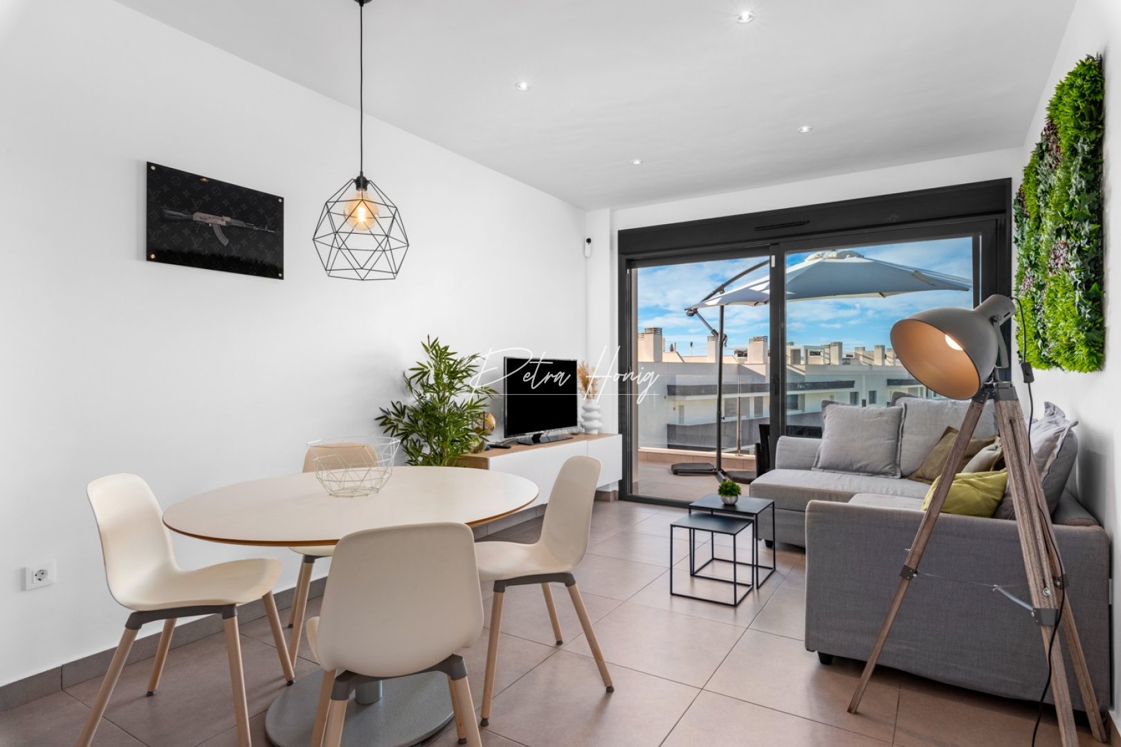 Sale -  квартира - Orihuela Costa - Villamartin