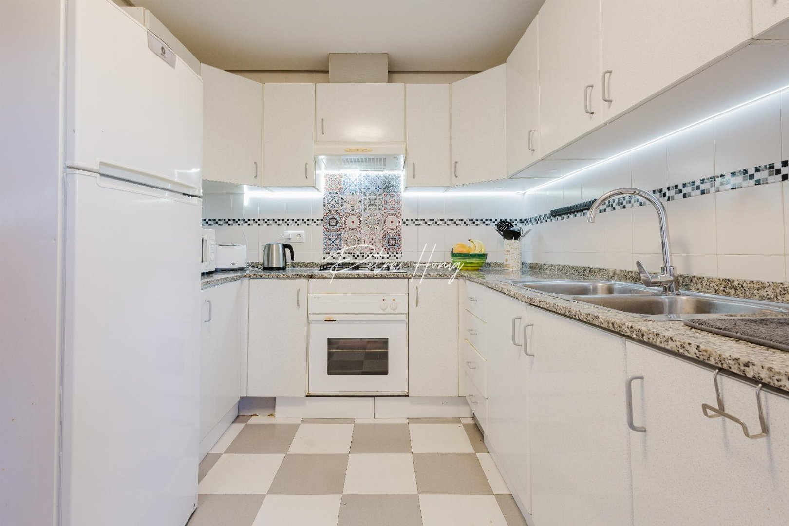 Sale -  квартира - San Miguel de Salinas