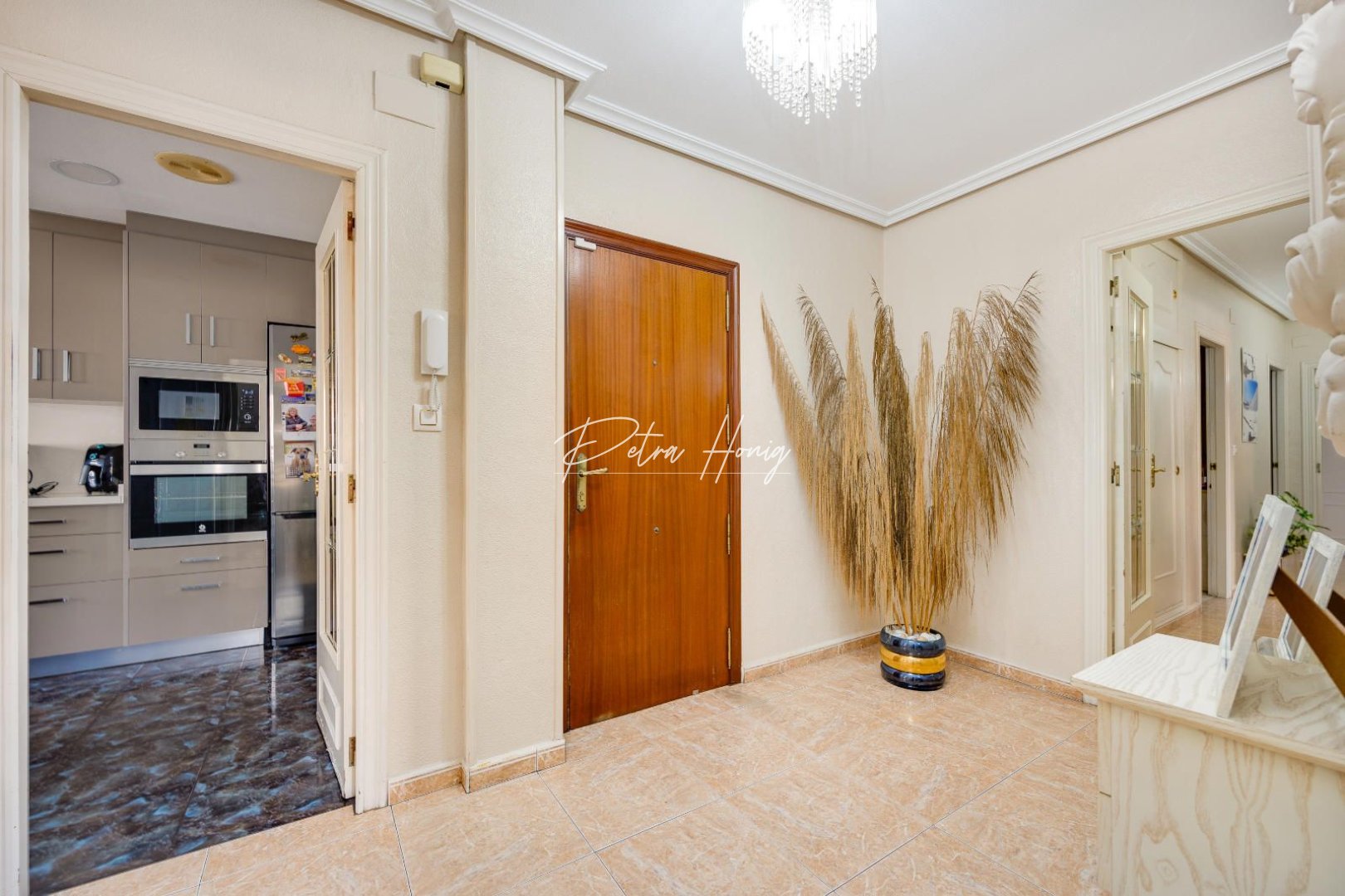 Sale -  квартира - Torrevieja - Centro - Muelle Pesquero