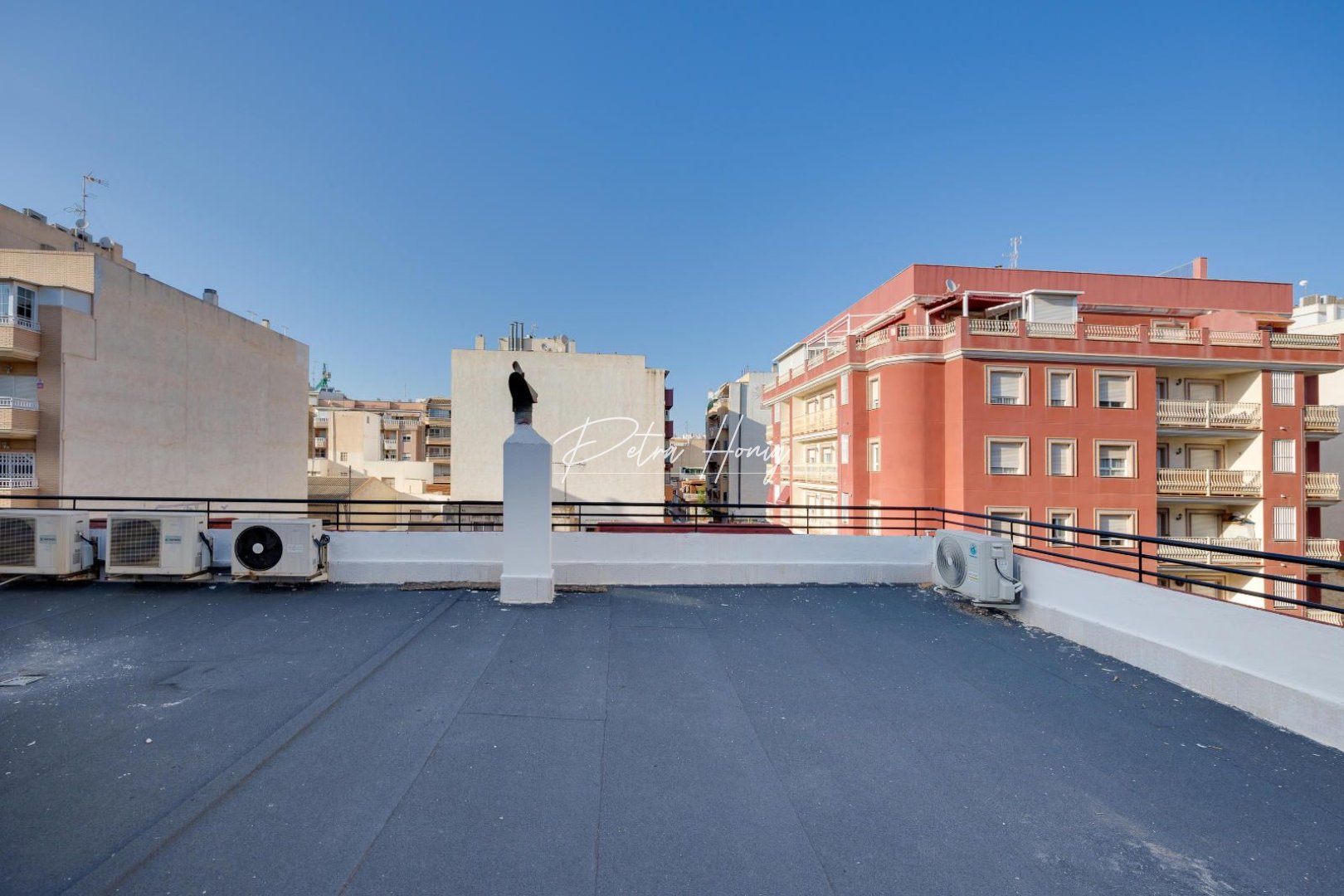 Sale -  квартира - Torrevieja - Centro - Muelle Pesquero