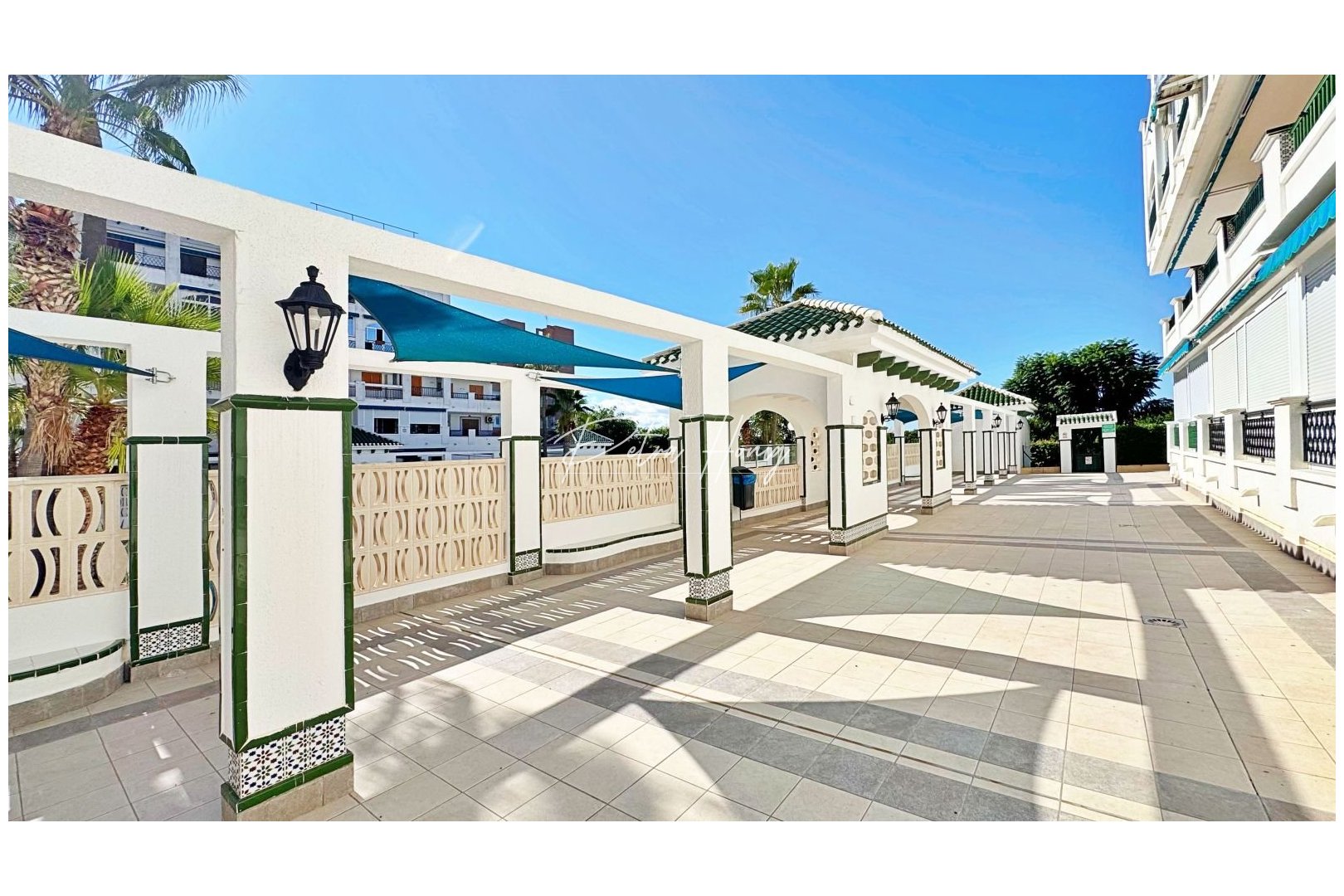 Sale -  квартира - Torrevieja - La Mata