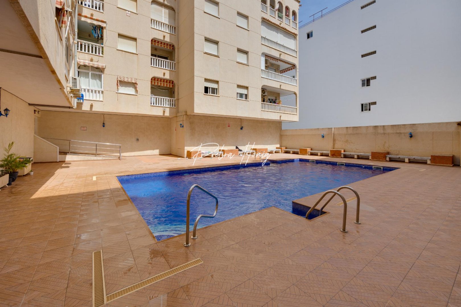 Sale -  квартира - Torrevieja - Playa del Acequion