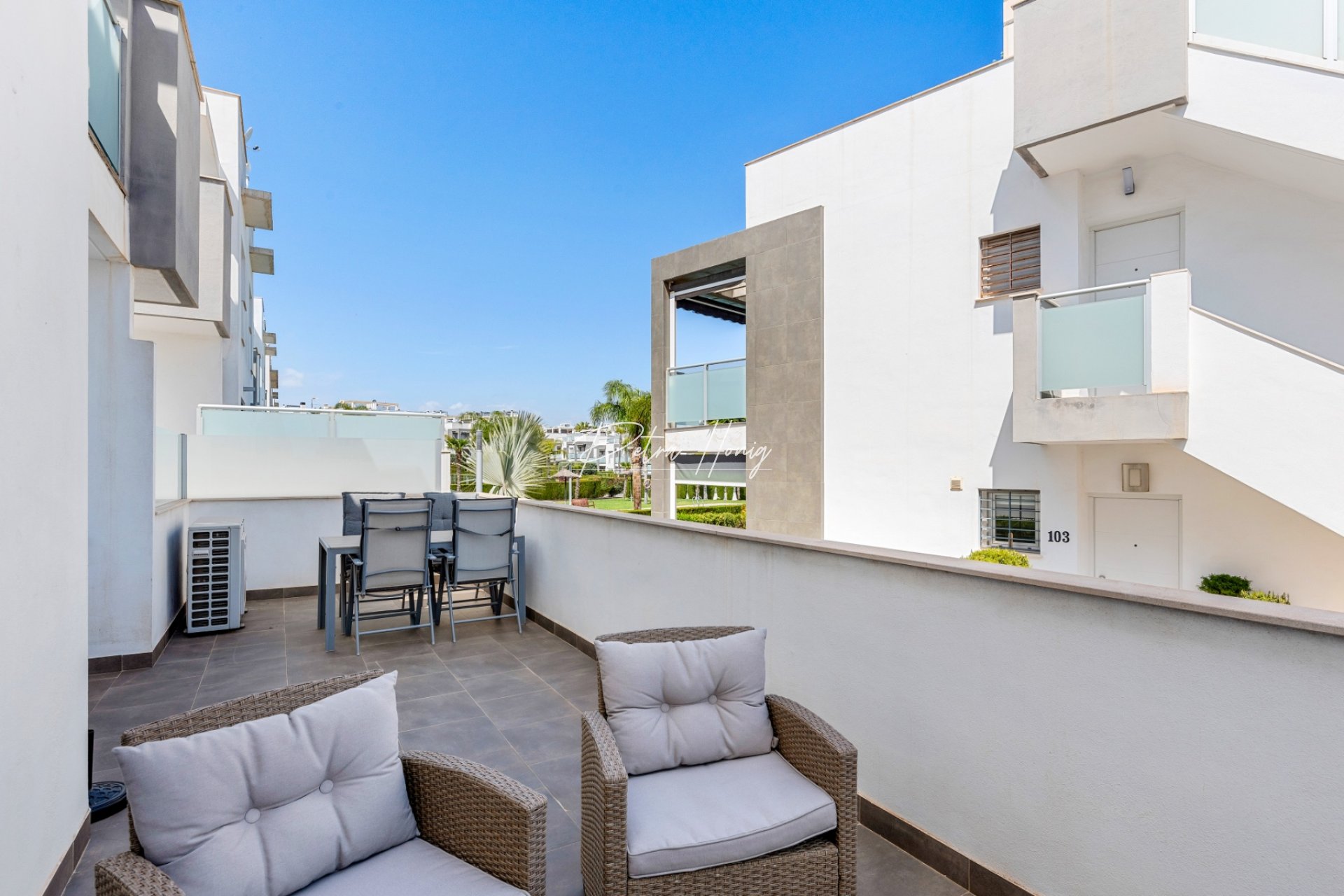 Sale -  квартира - Torrevieja - Punta Prima