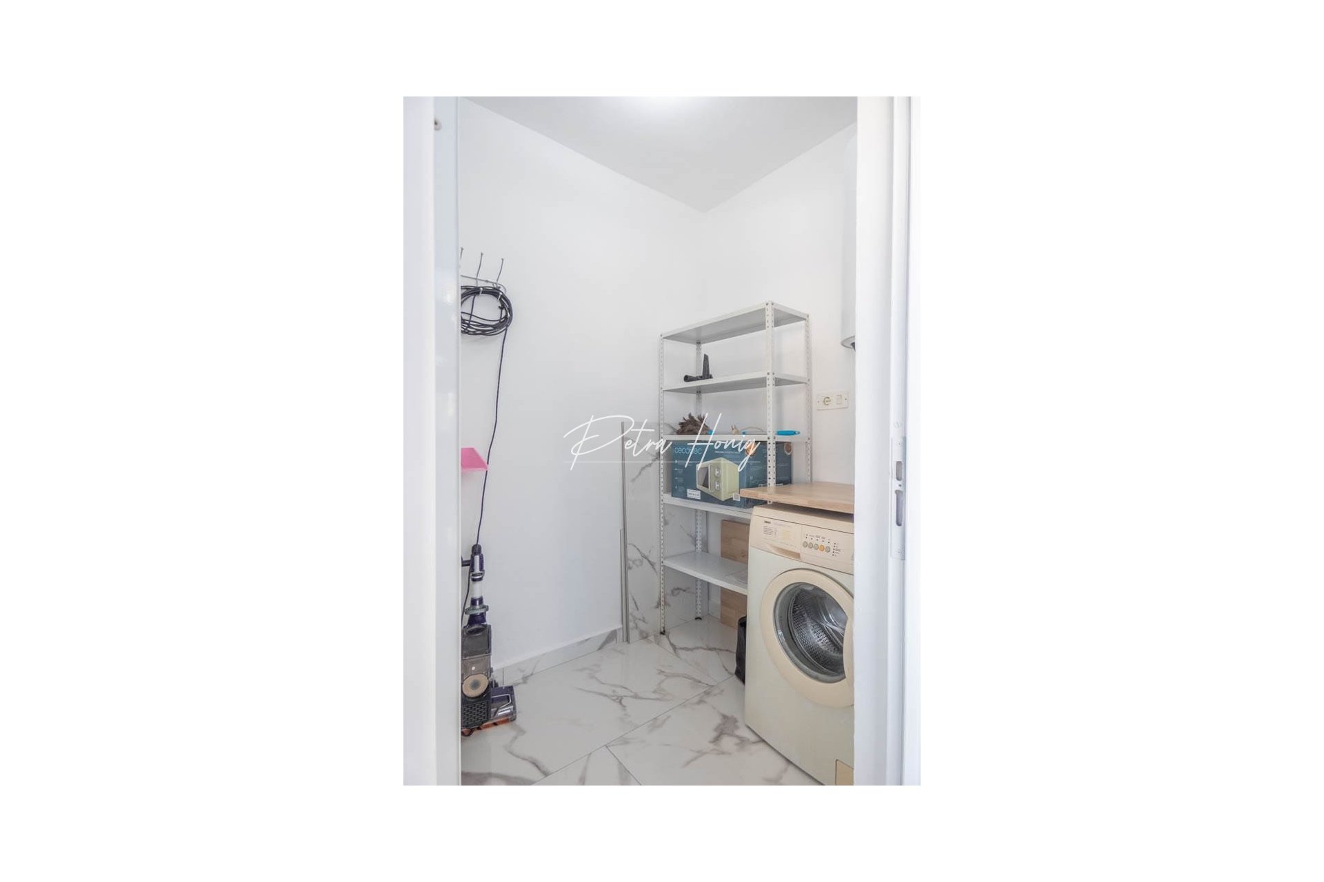 Sale -  квартира - Villamartin