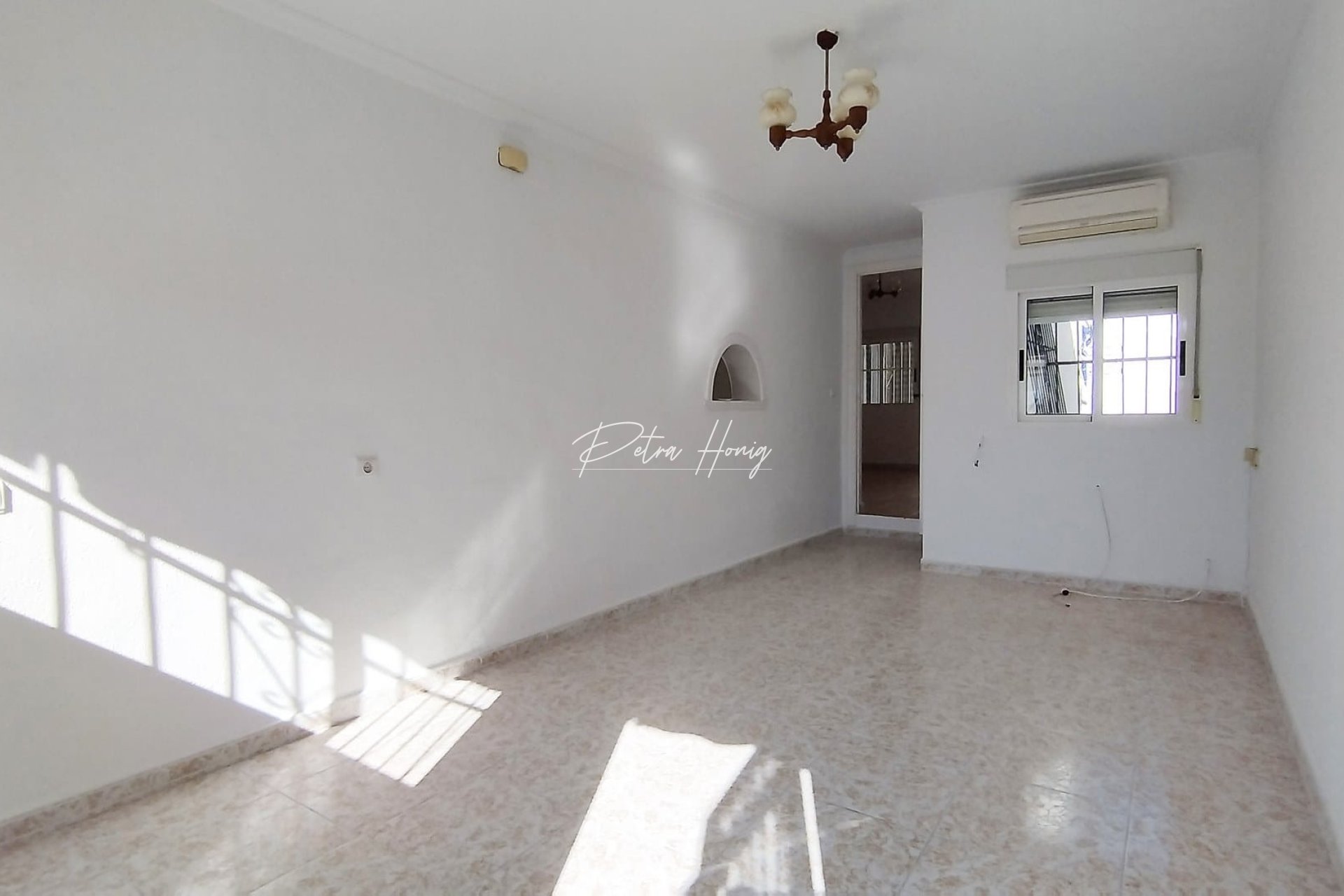 Sale -  - La Marina