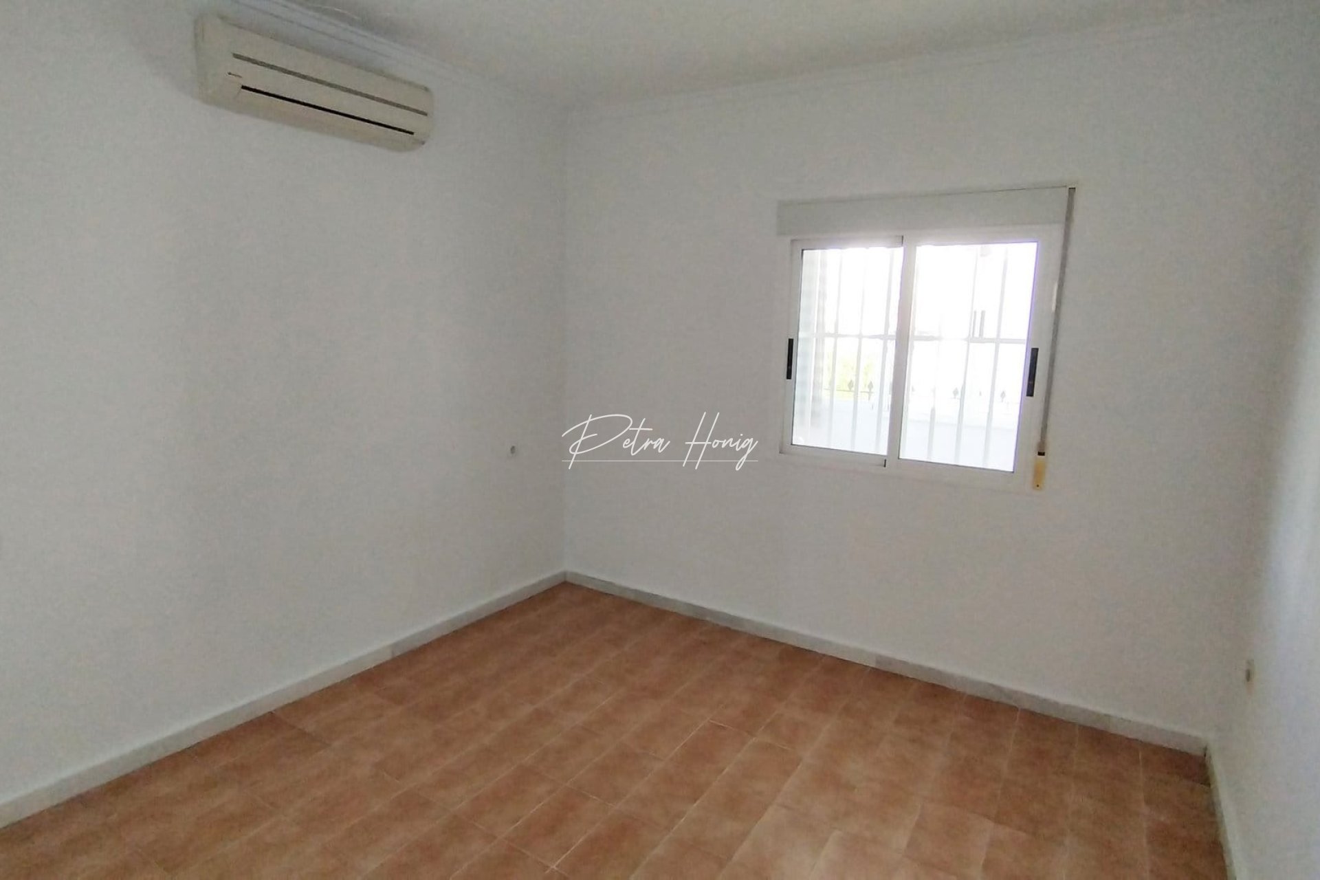 Sale -  - La Marina