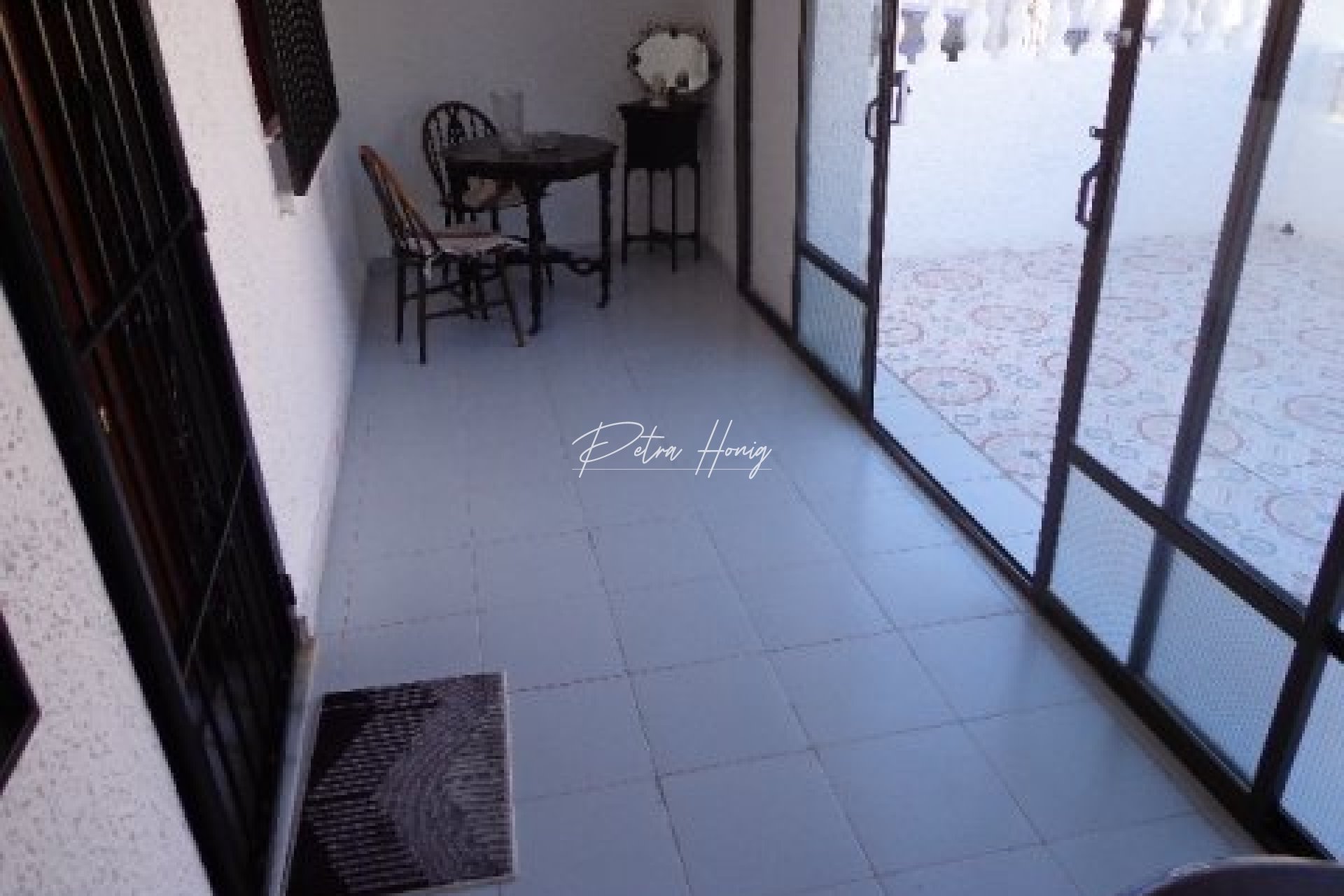 Sale -  - La Siesta