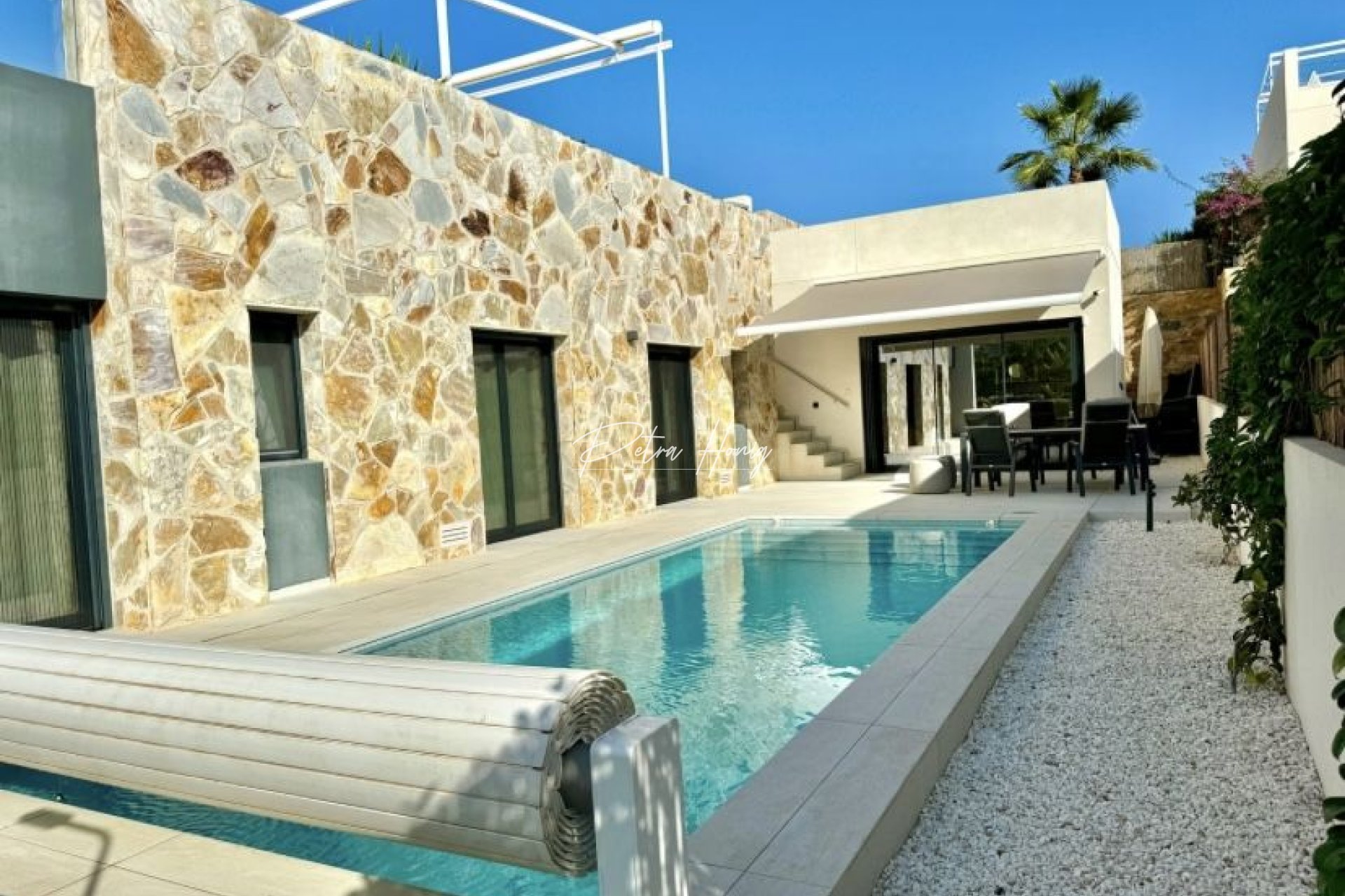 Sale - Вилла - Algorfa - La Finca Golf Resort