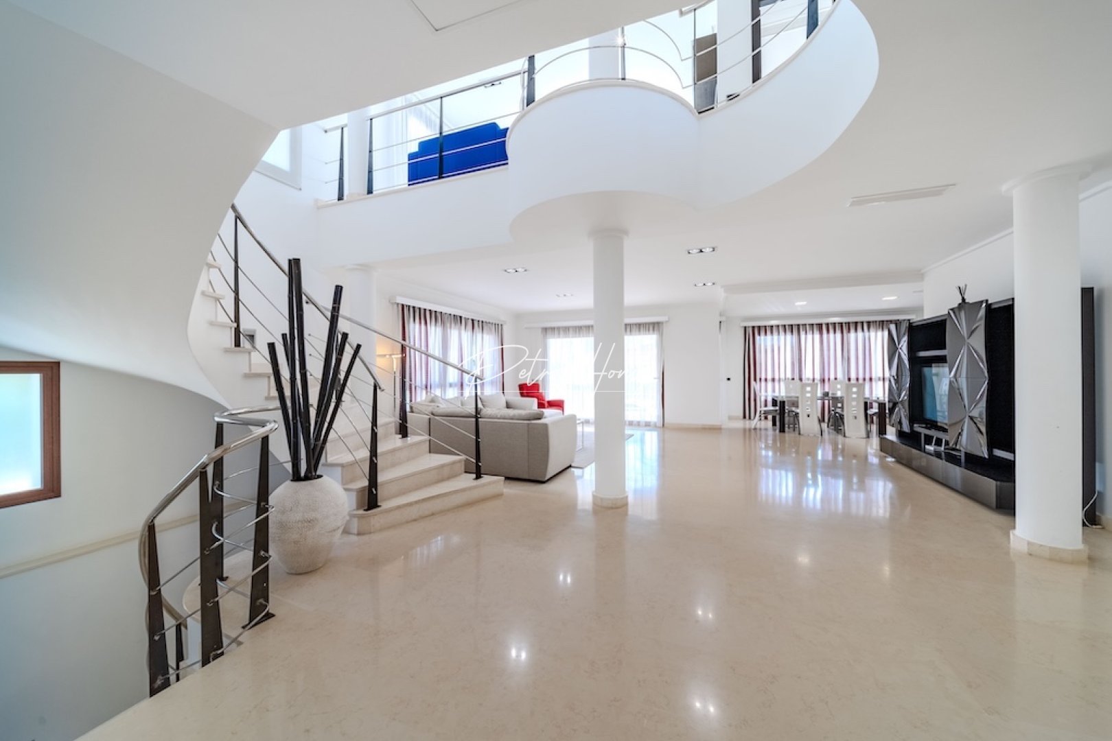 Sale - Вилла - Cabo Roig