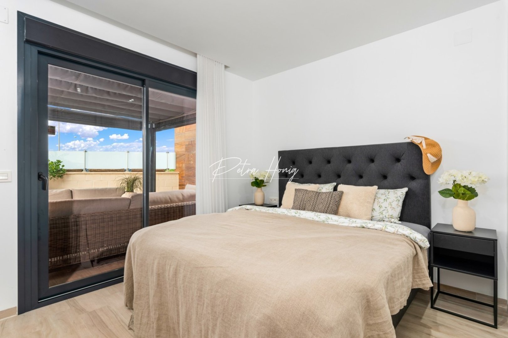 Sale - Вилла - Cabo Roig