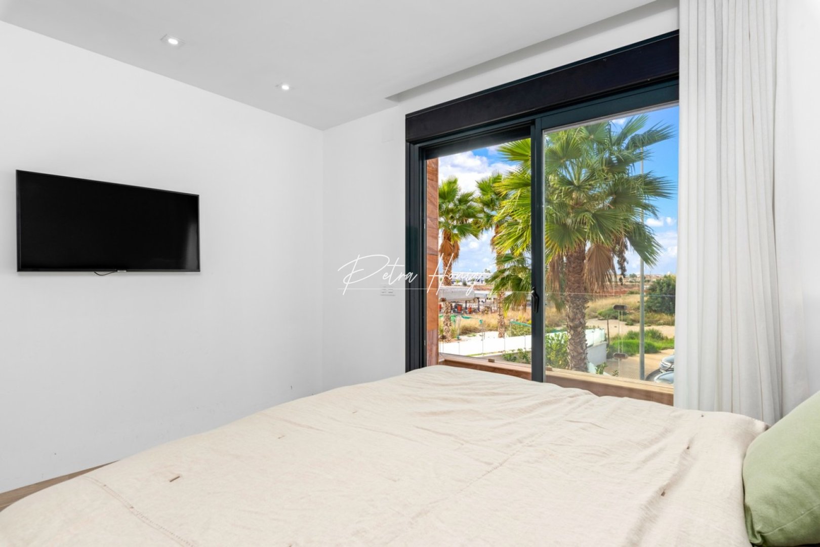Sale - Вилла - Cabo Roig